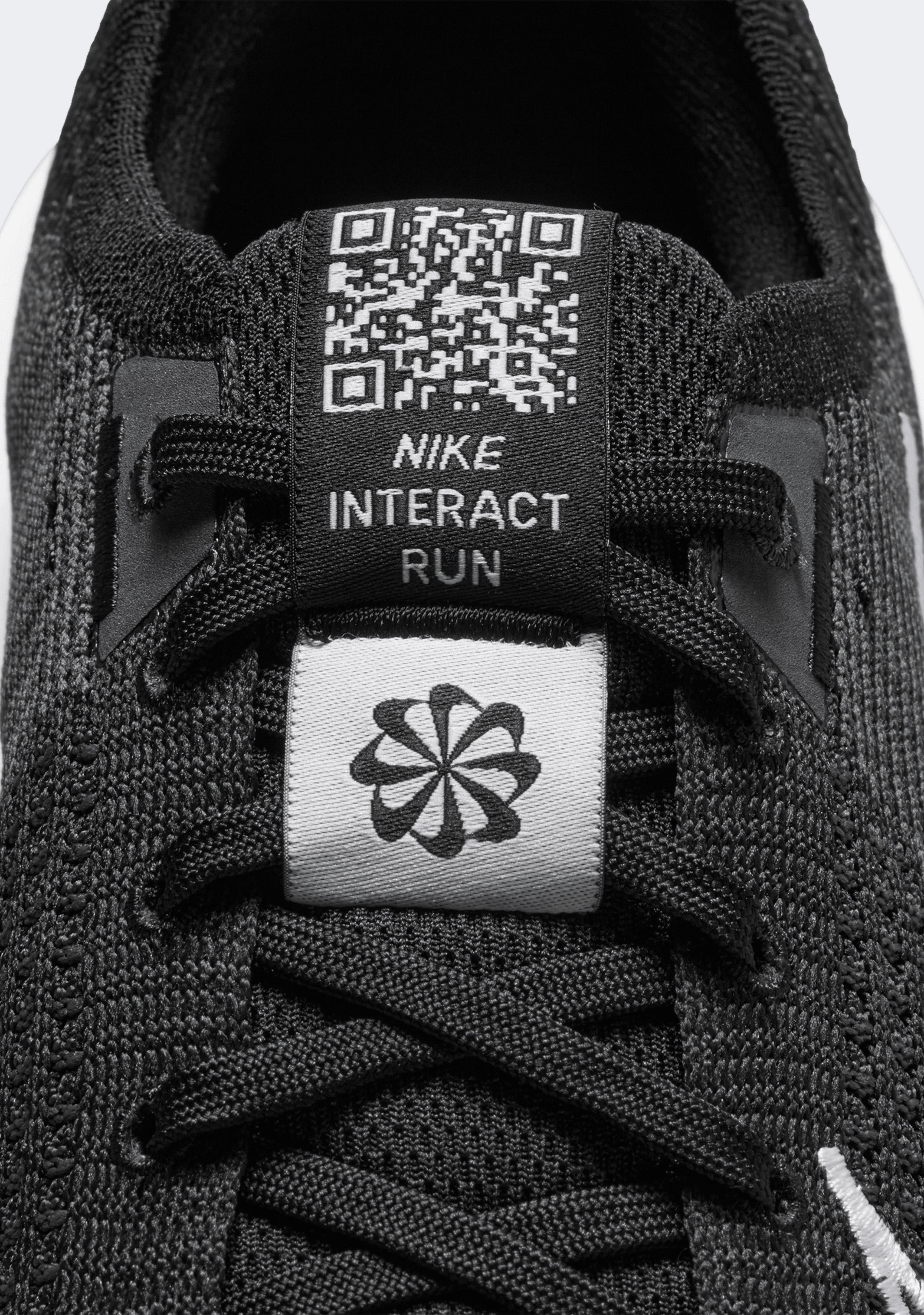 Nike Men's Interact Run