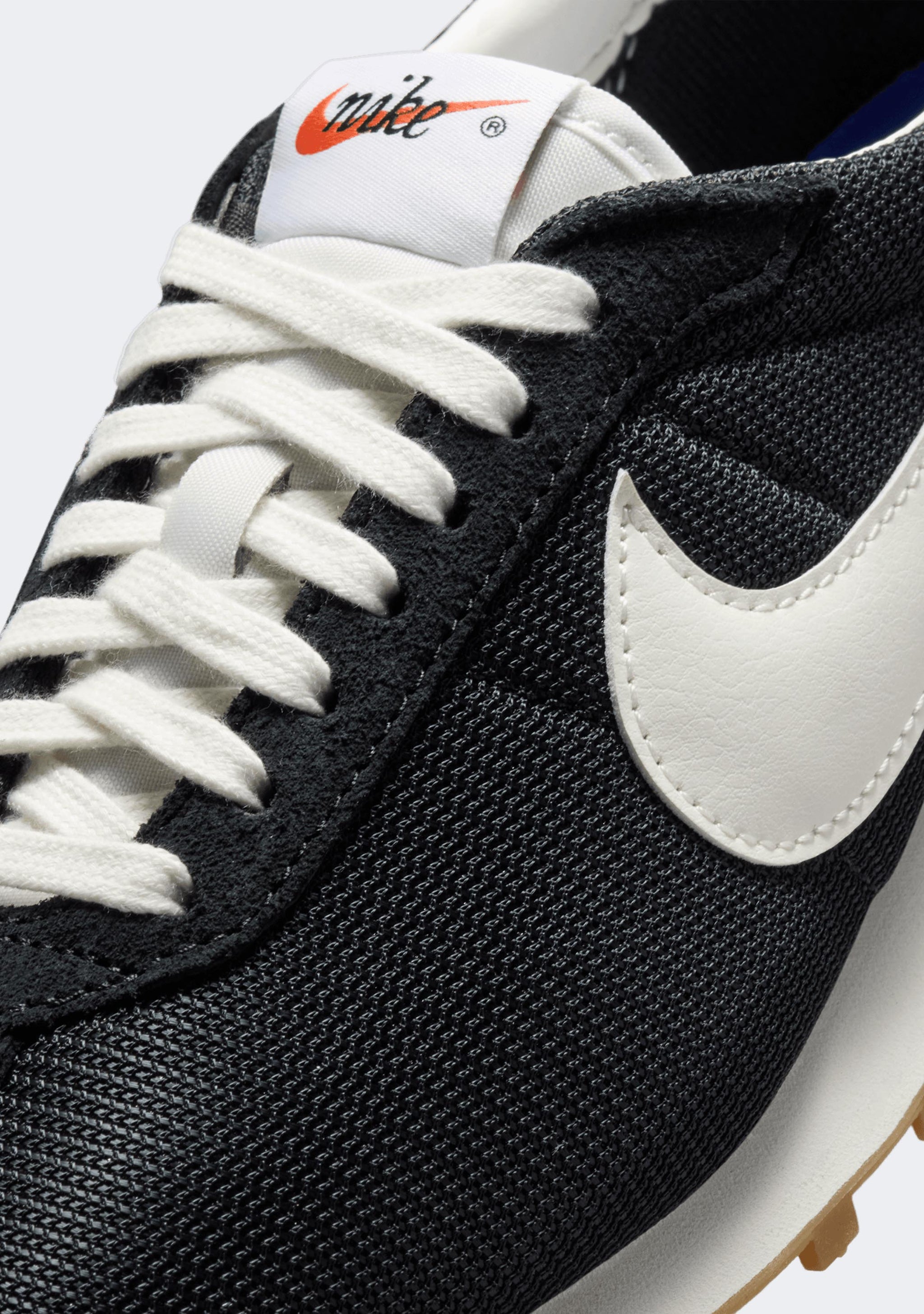 Nike Women's LD-1000