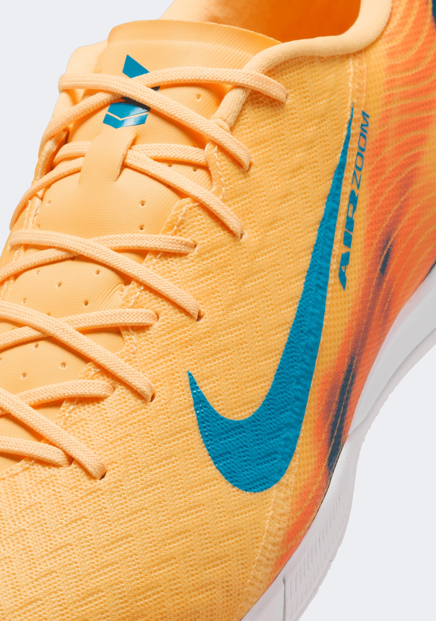 Nike Men's Mercurial Zoom Vapor 16 Academy Kylian Mbappe IC