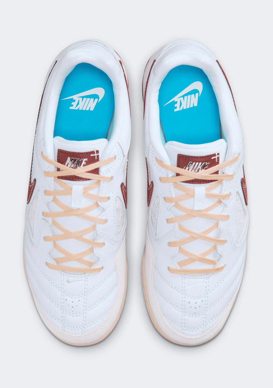 Nike Gato