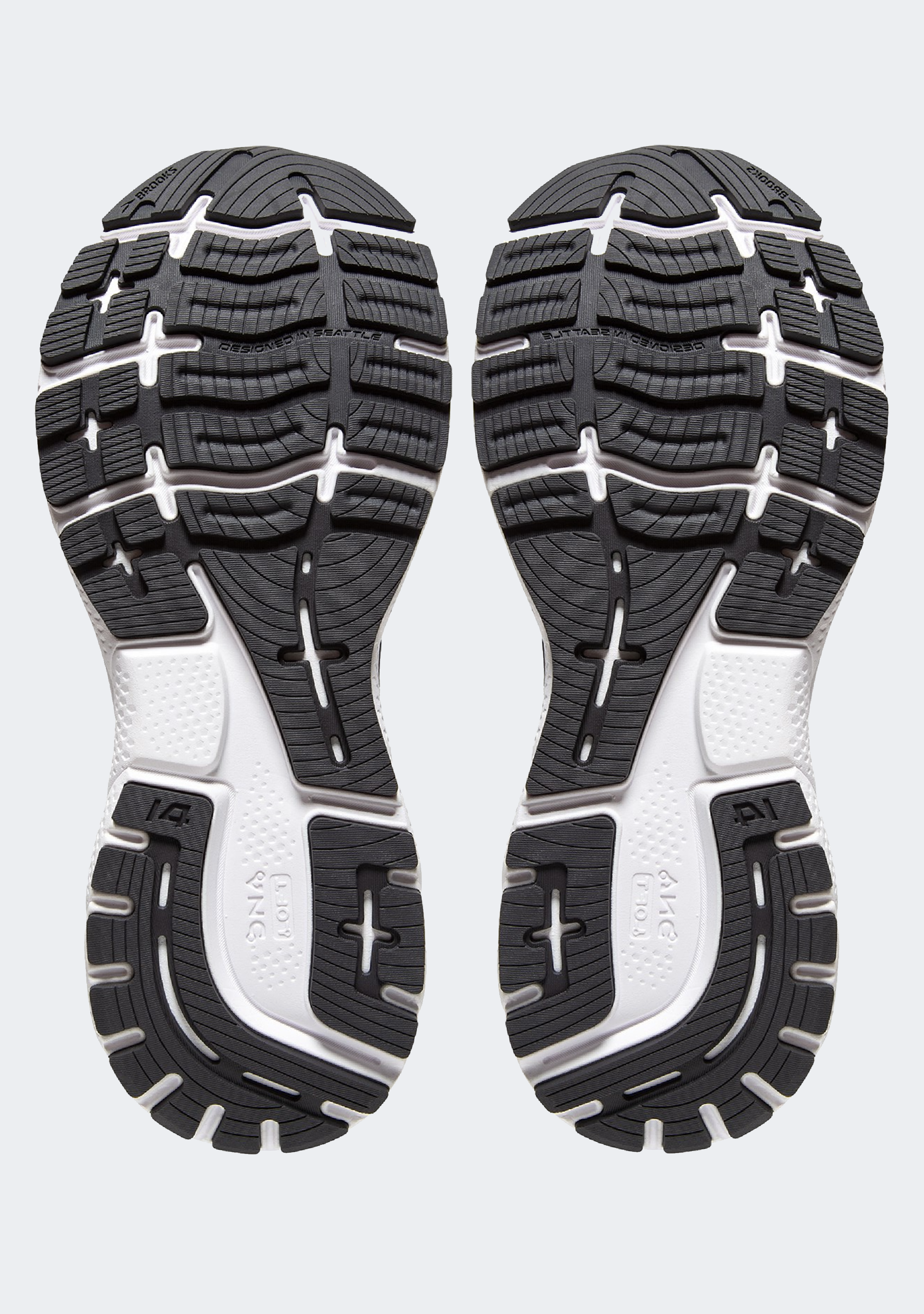 Brooks Men’s Ghost 14