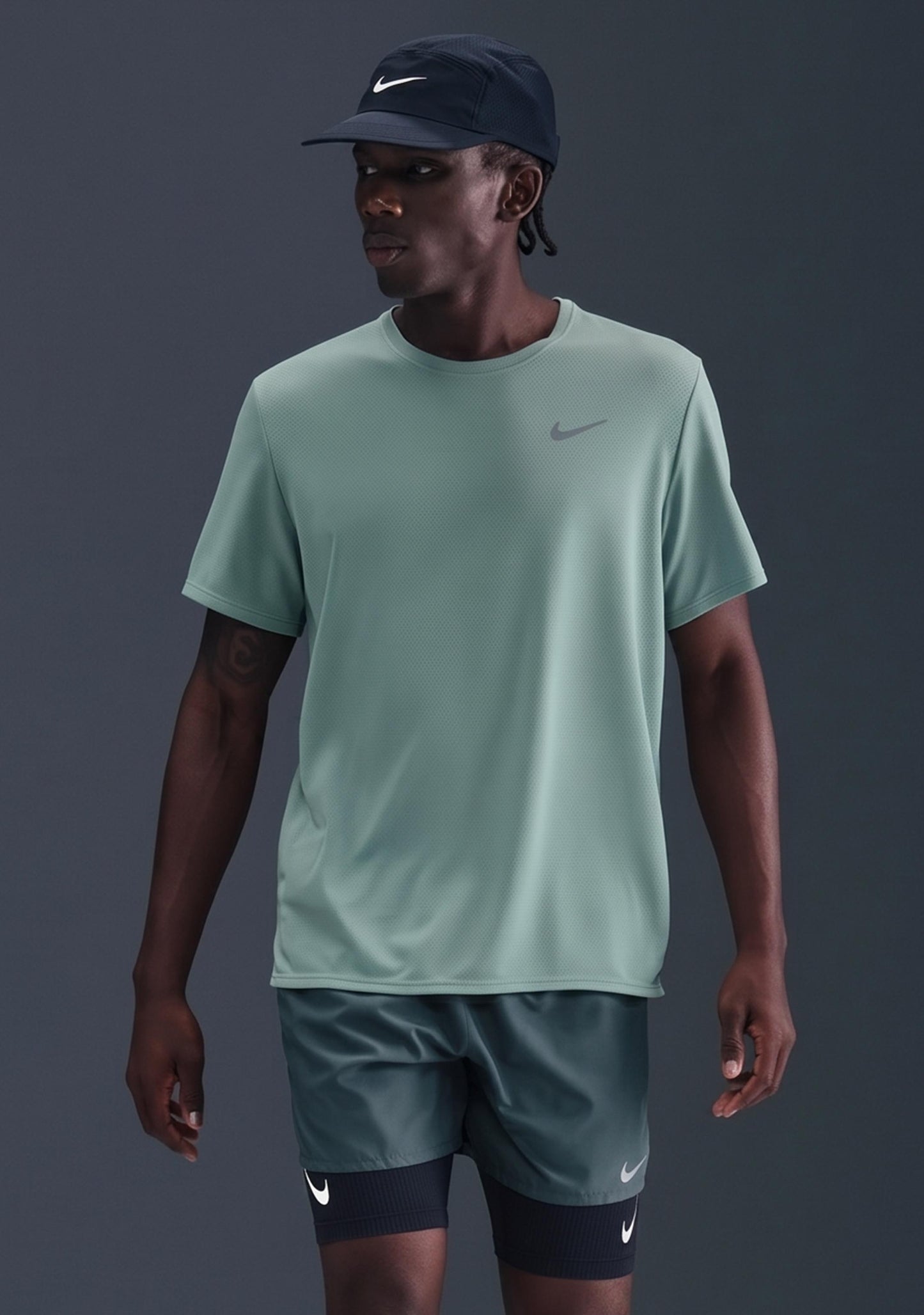 Nike Men's Dri-Fit UV Miler Tee