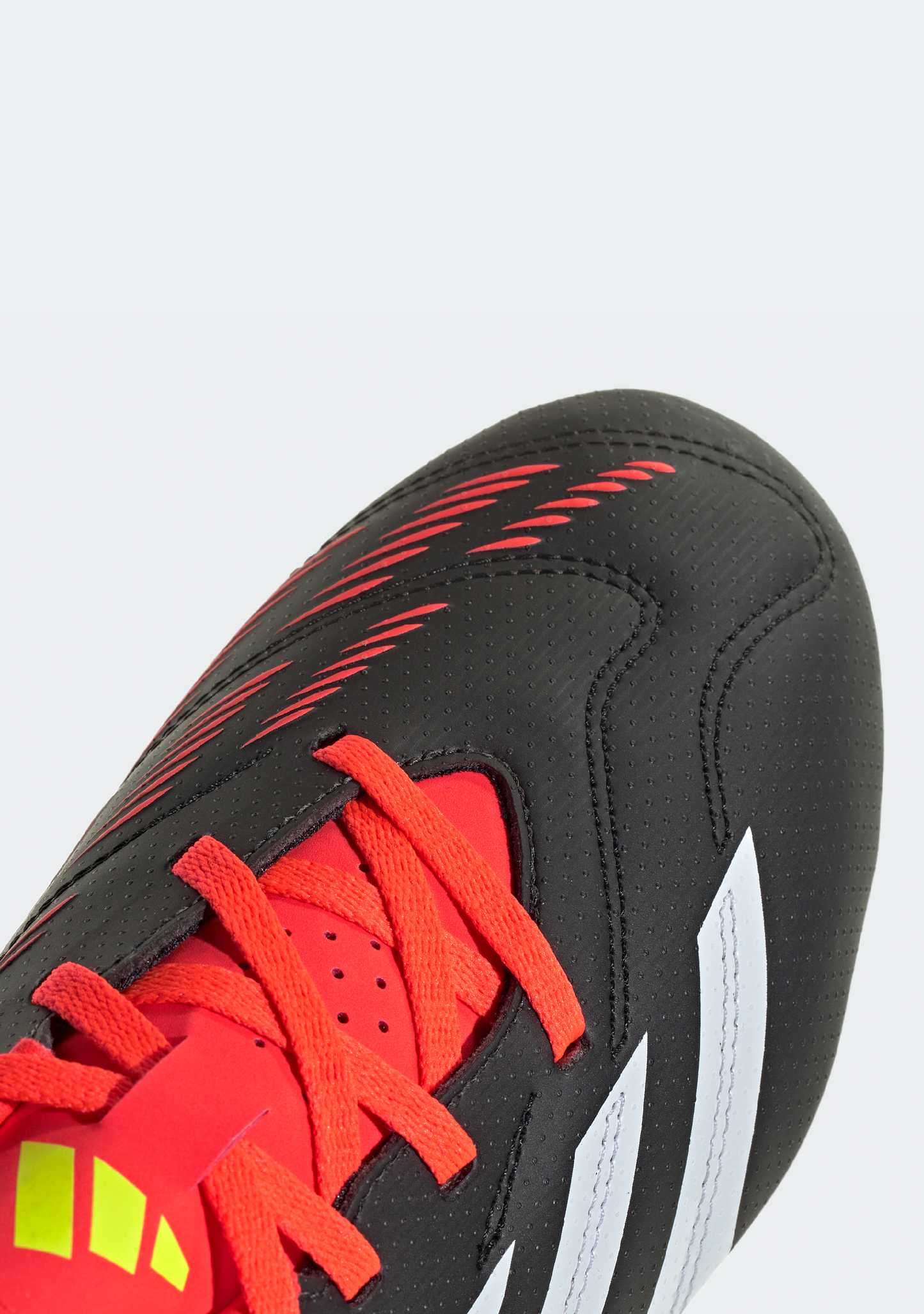 Adidas Mens Predator Club Flexible Ground Football Boots