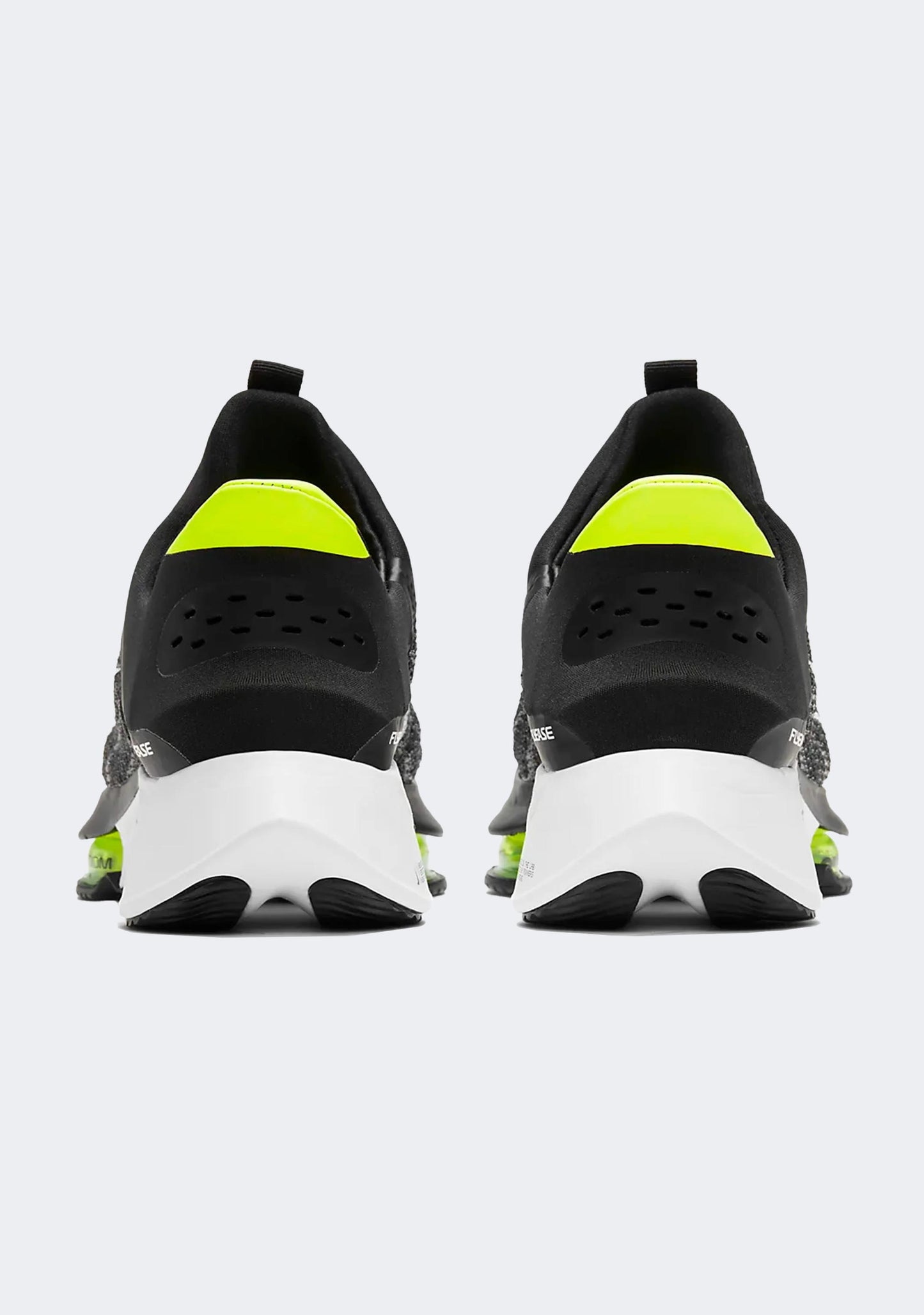 Nike Women’s Air Zoom Tempo Next% Flyease