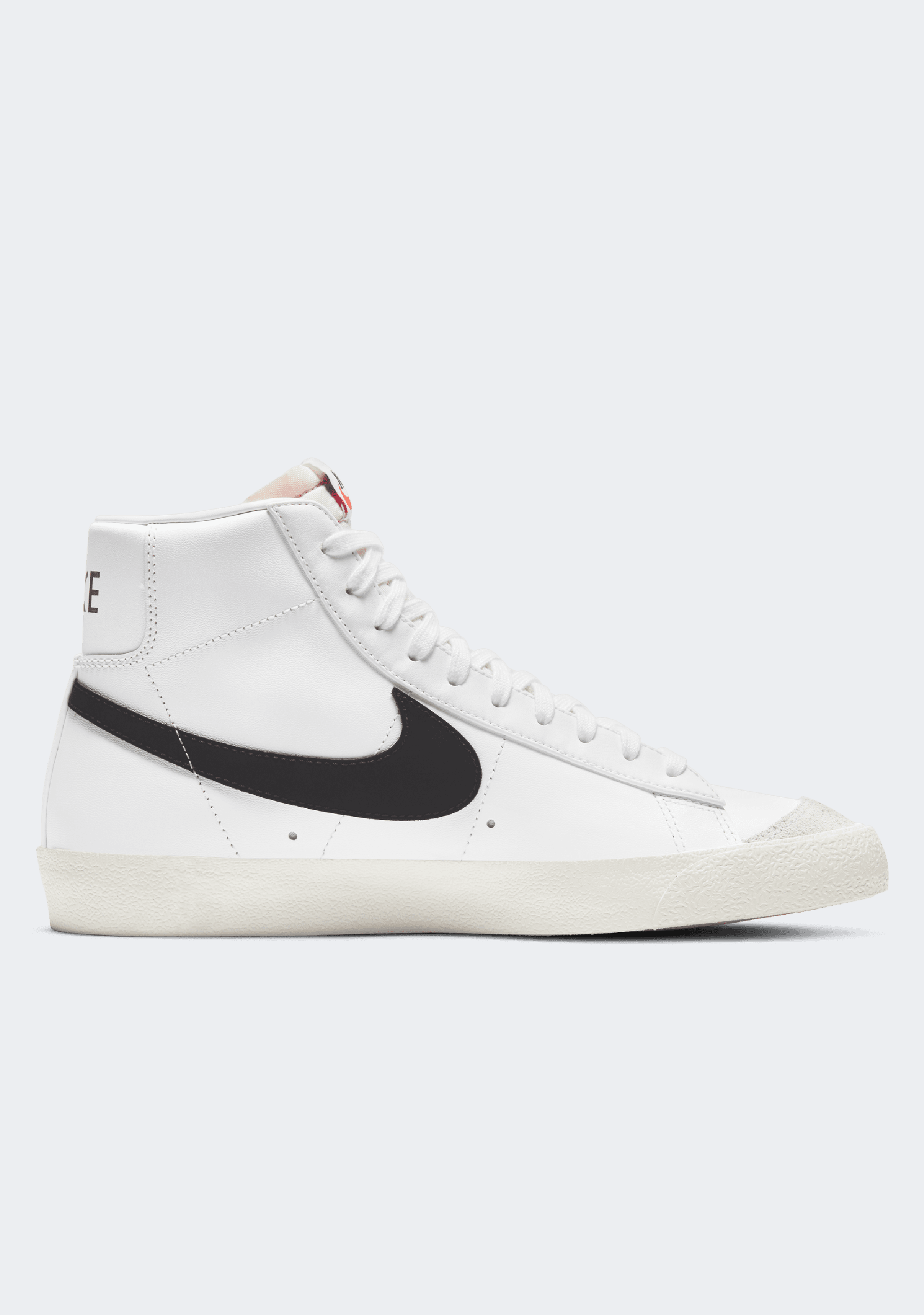 Nike Men's Blazer Mid '77 Vintage