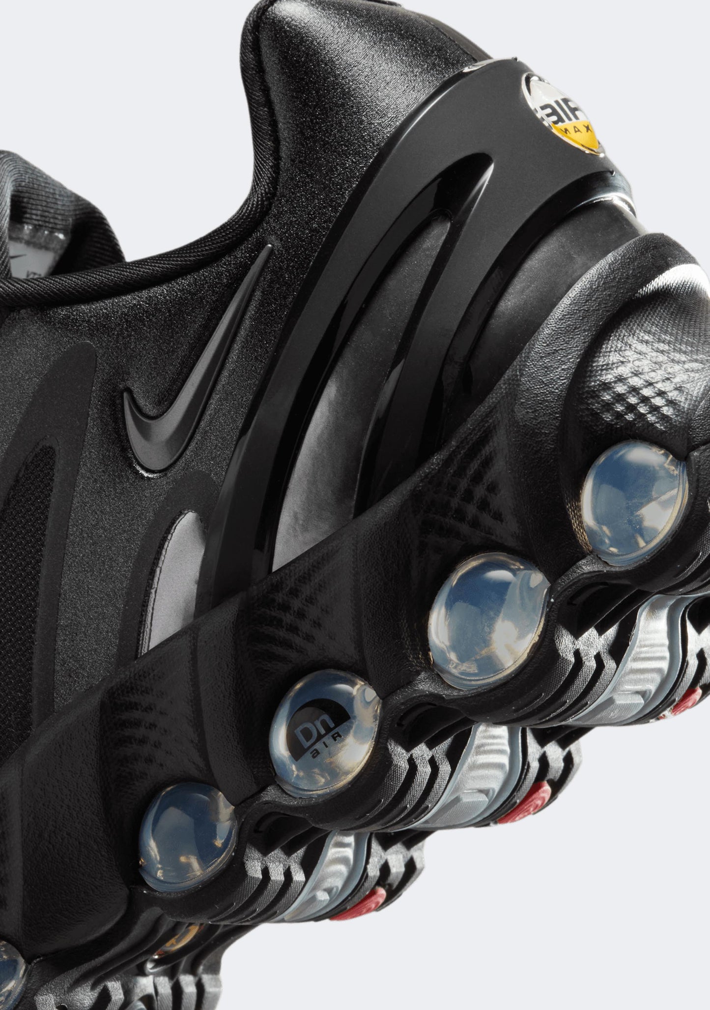 Nike Women's Air Max DN8