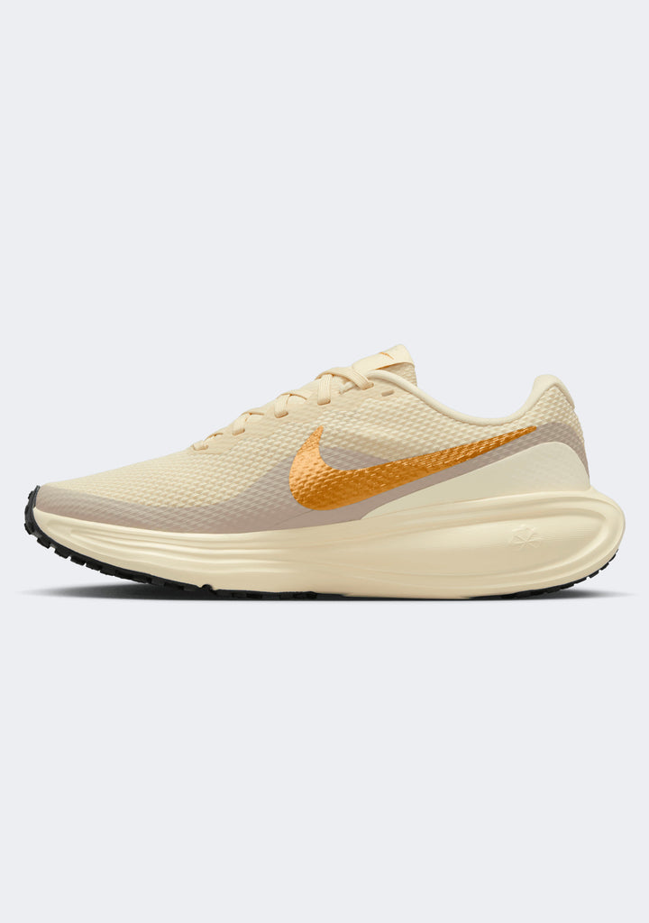 Nike Women's Revolution 8