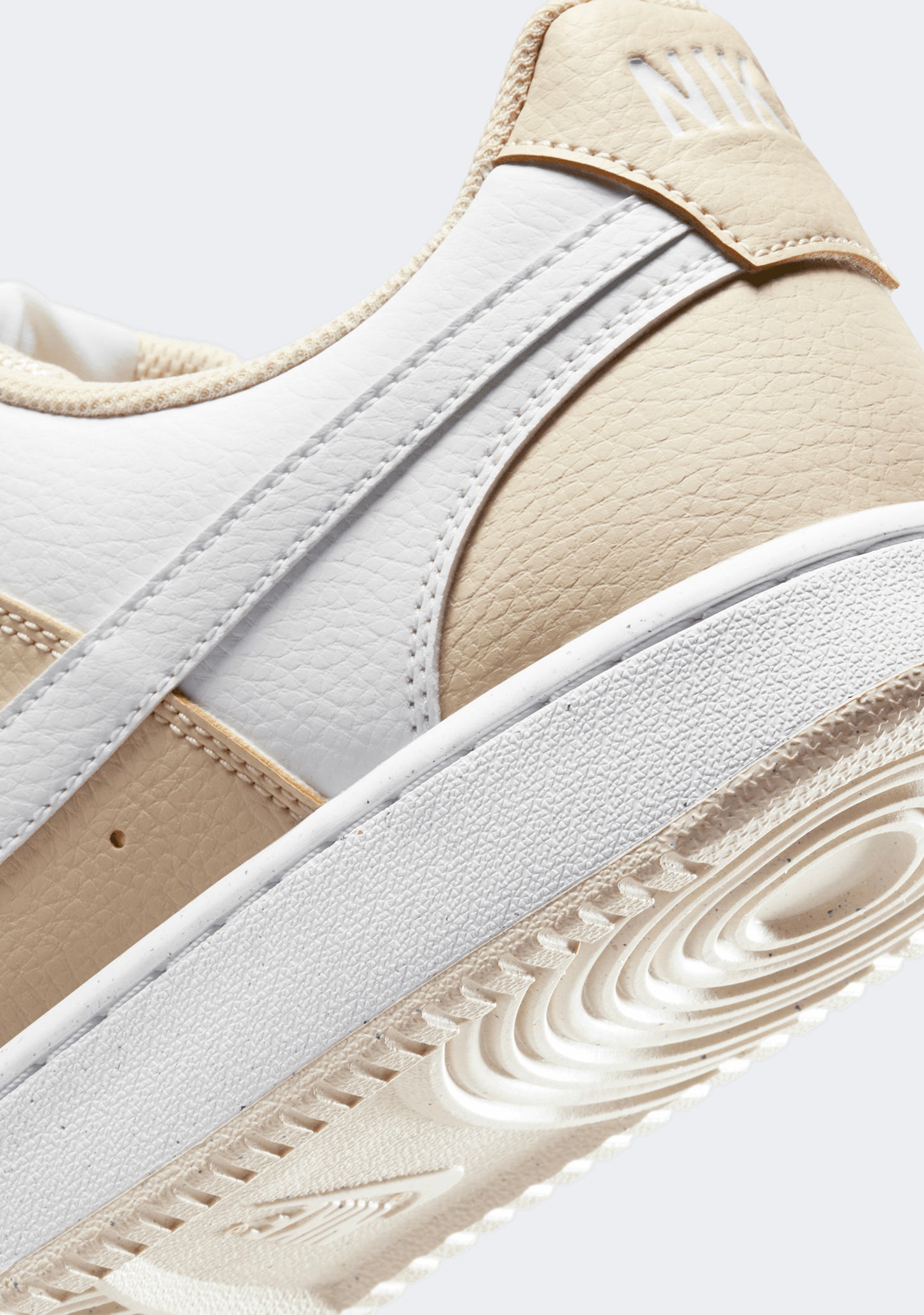 Nike Men's Court Vision Low