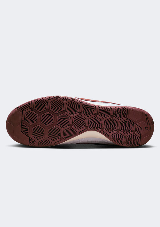 Nike Gato