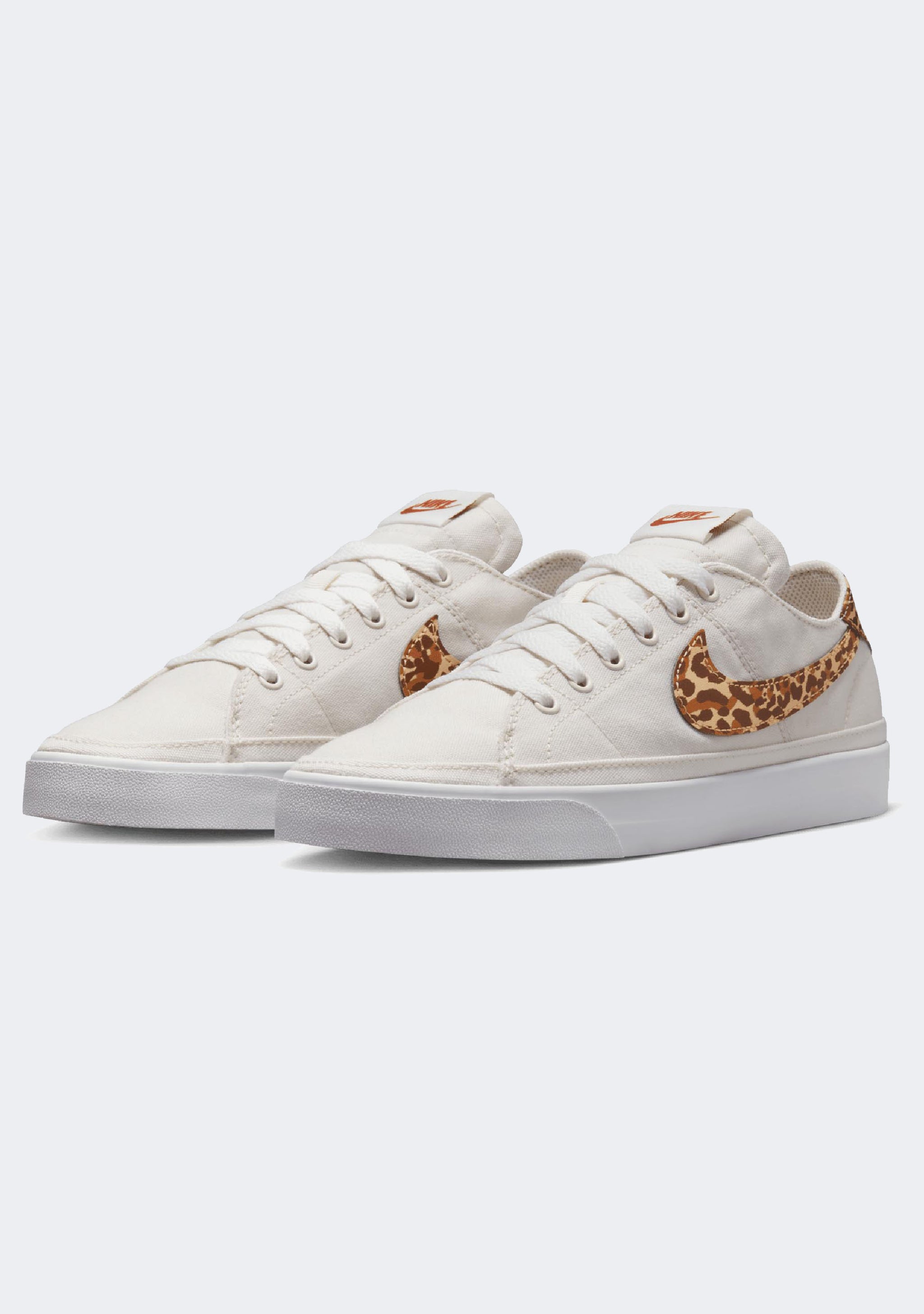 Nike Women’s Court Legacy Canvas