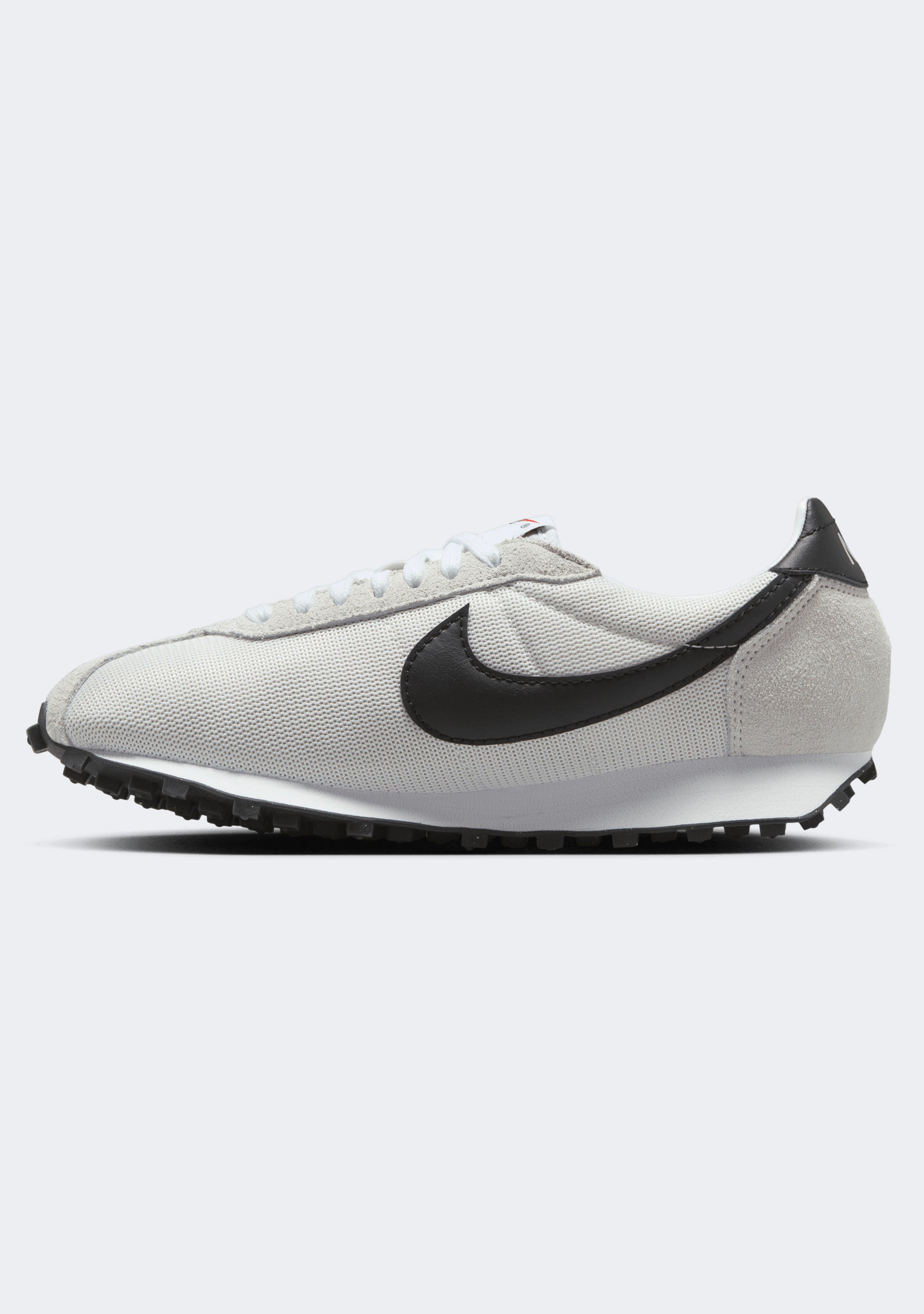 Nike Women's LD-1000