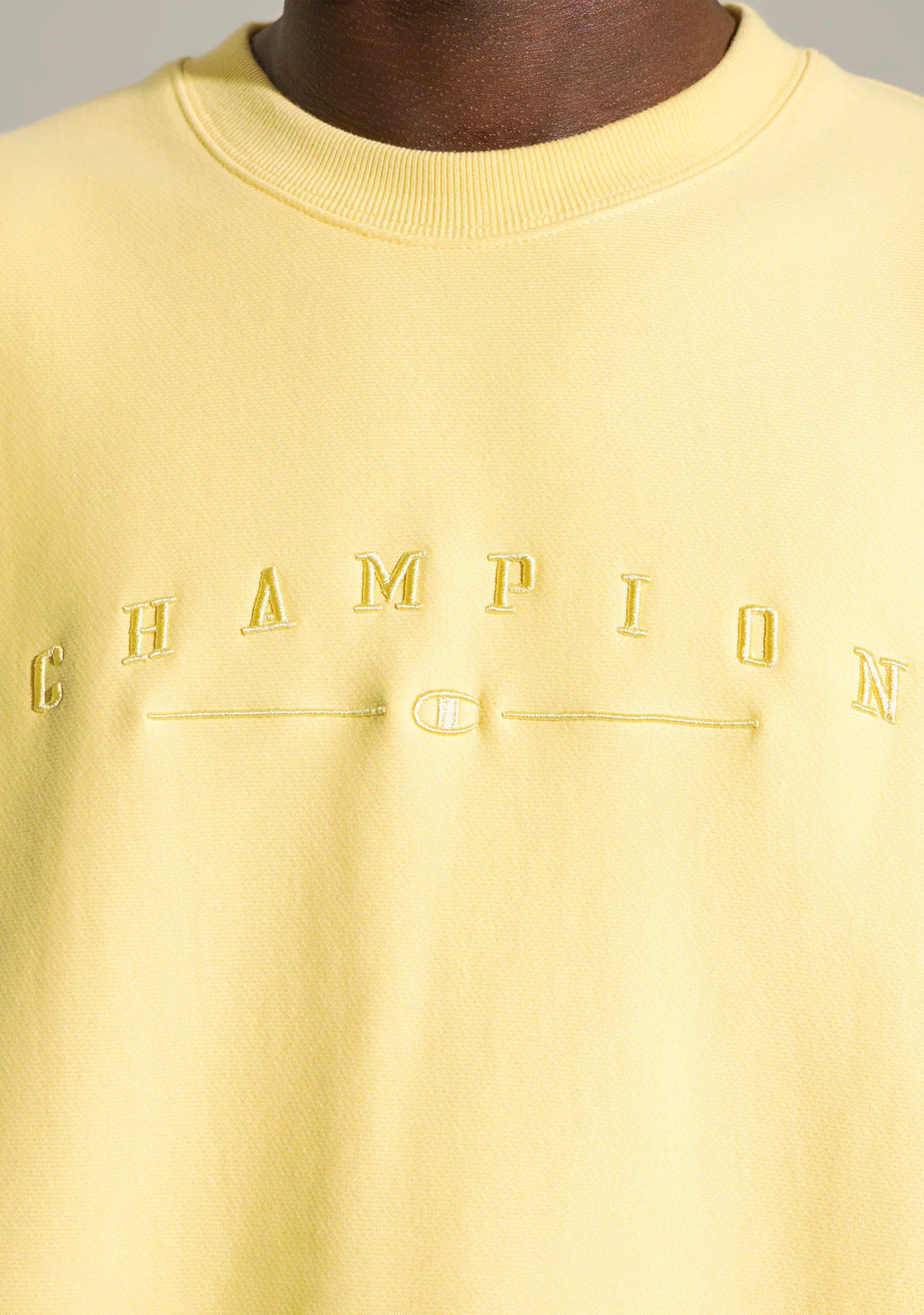 Champion Men's Reverse Weave 2K Logo Crew