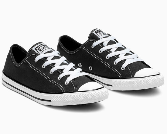 Converse Women’s Chuck Taylor All Star Dainty Ox Black