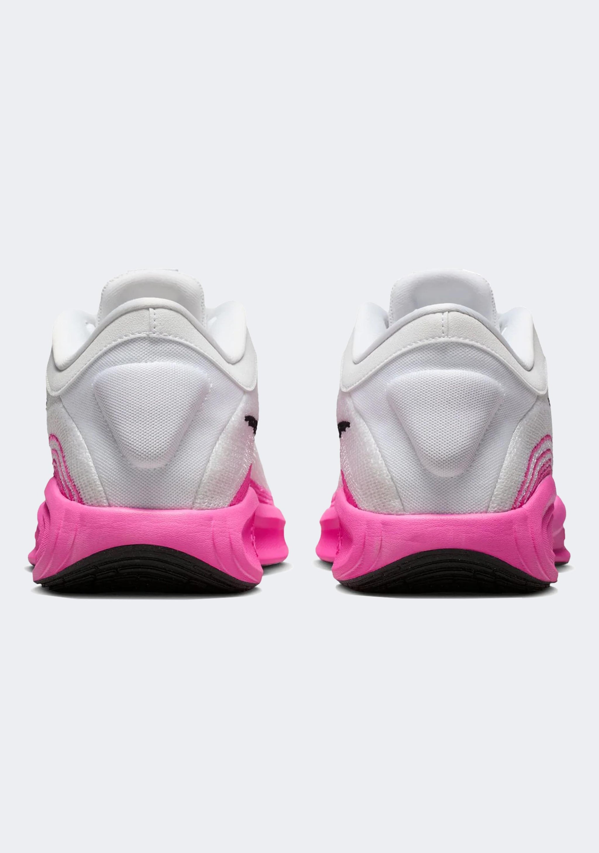 Nike G.T. Hustle Academy