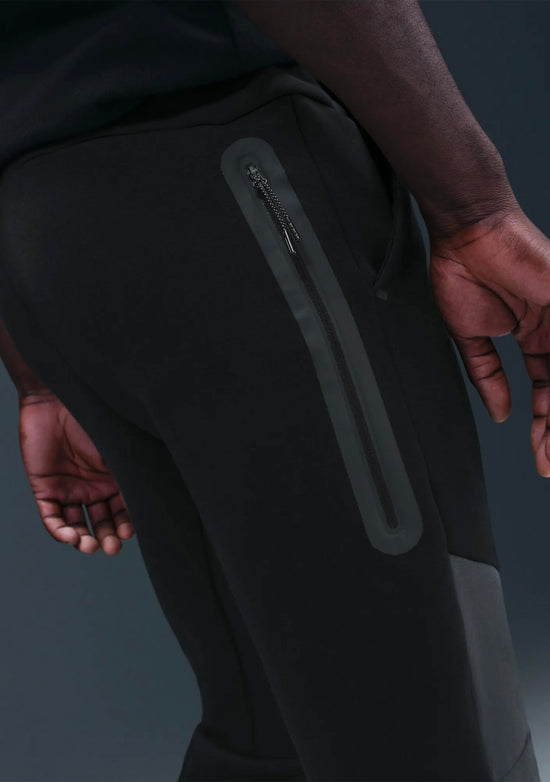 Nike Men's Tech Mix Fleece Joggers