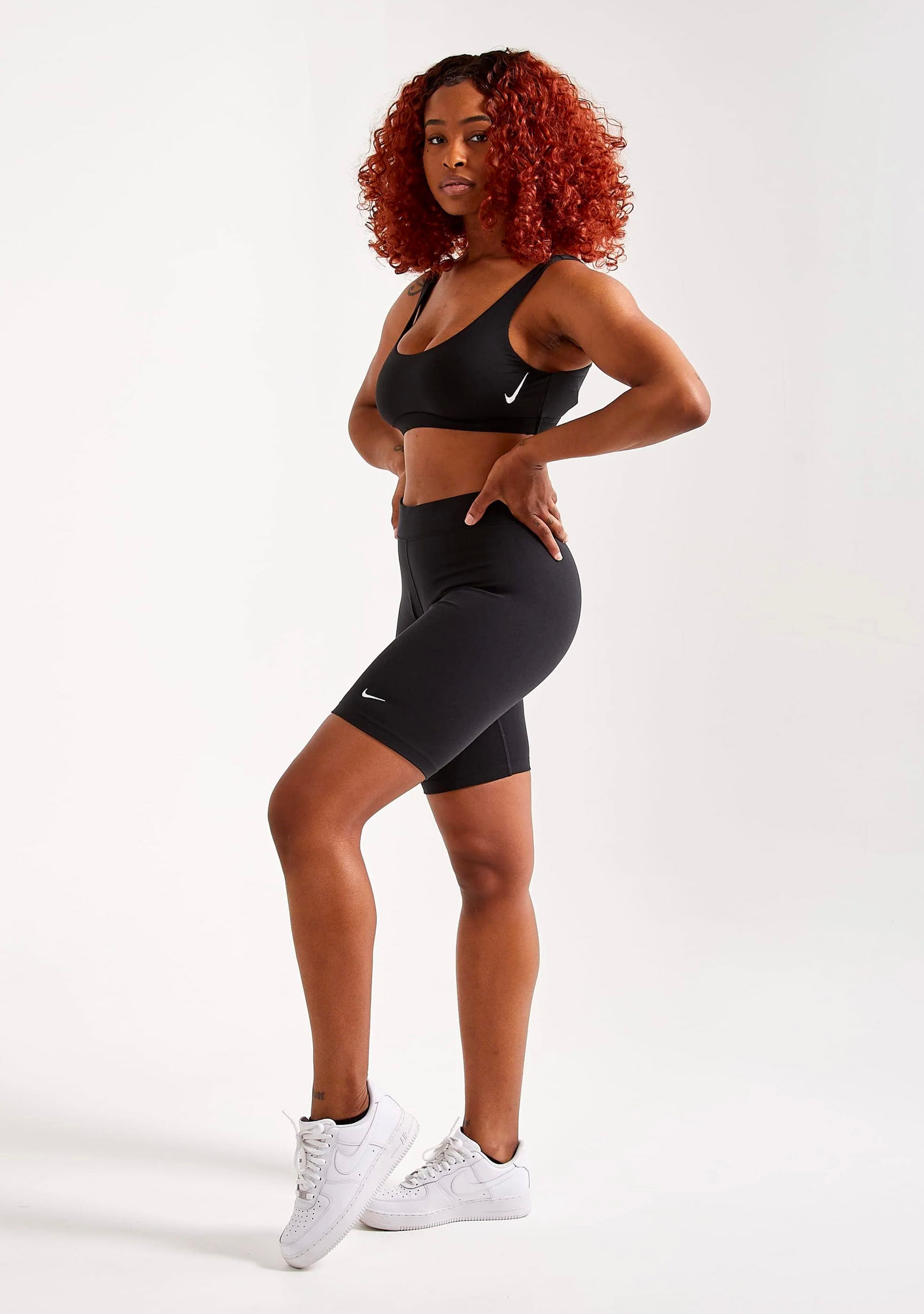 Nike Women's ESS Biker Shorts