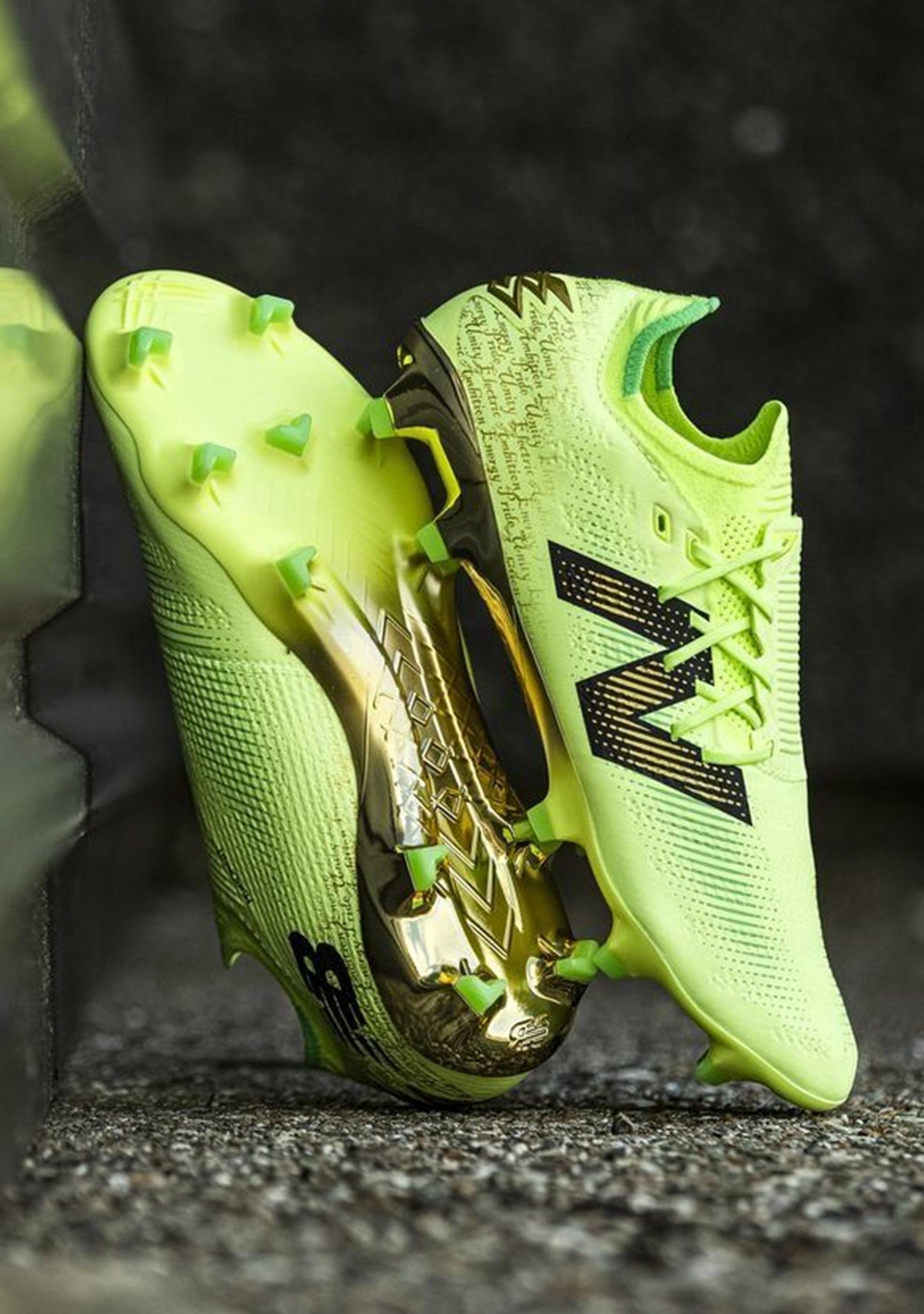 New Balance Men's Furon V7+ PRO FG