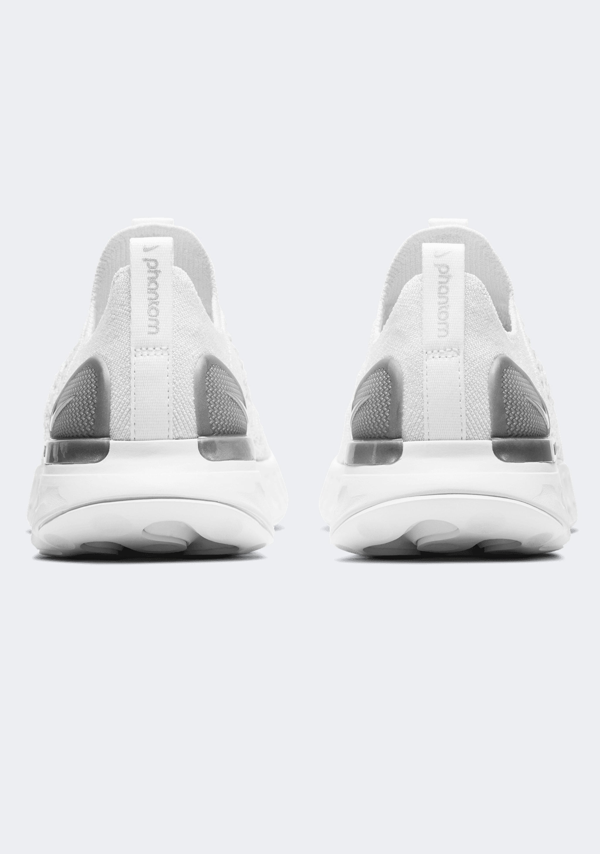 Nike Women's React Phantom Run FK 2