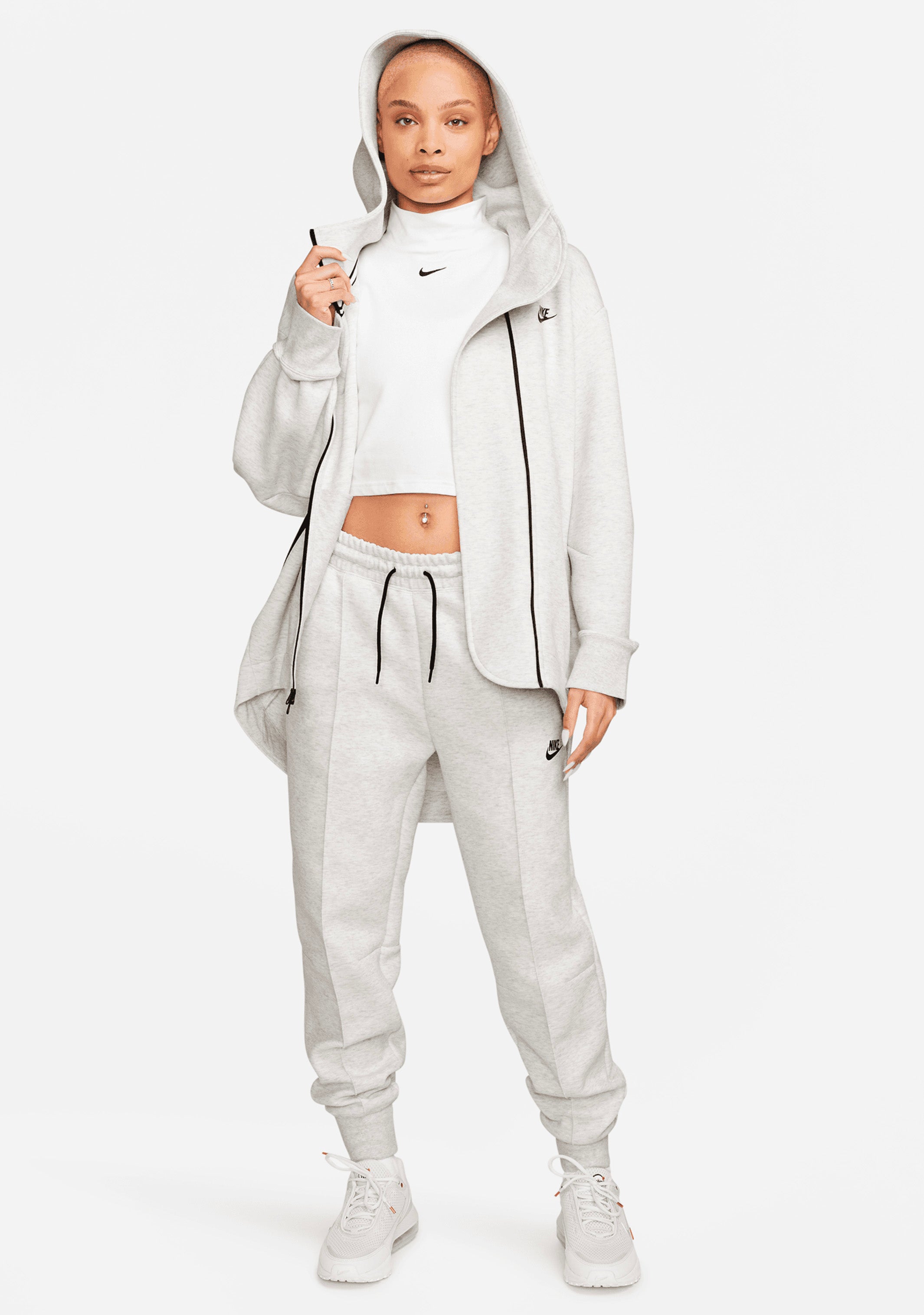 Nike Women's Mid-Rise Sportswear Tech Fleece Joggers – Jim Kidd Sports