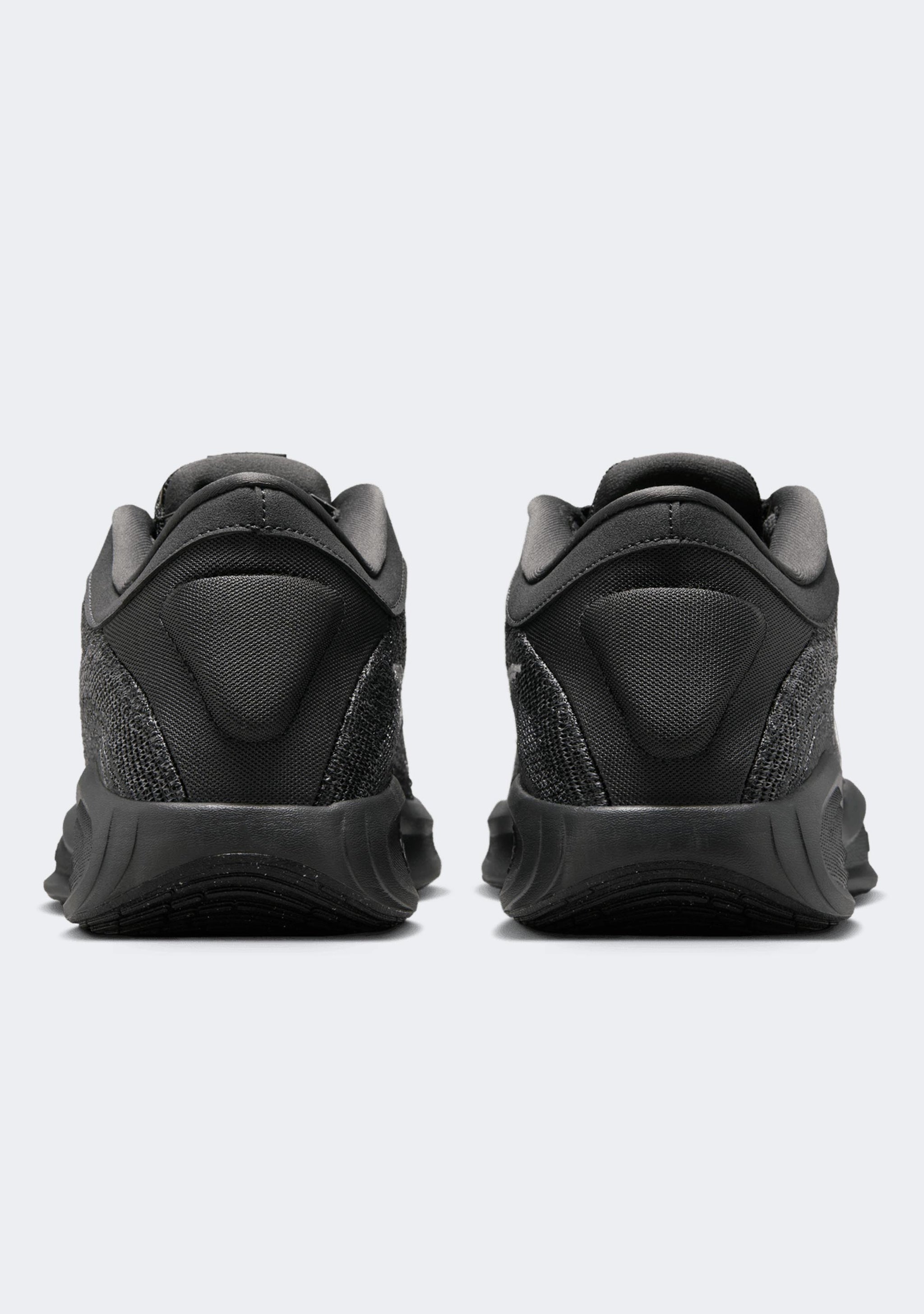 Nike Men's G.T. Hustle Academy