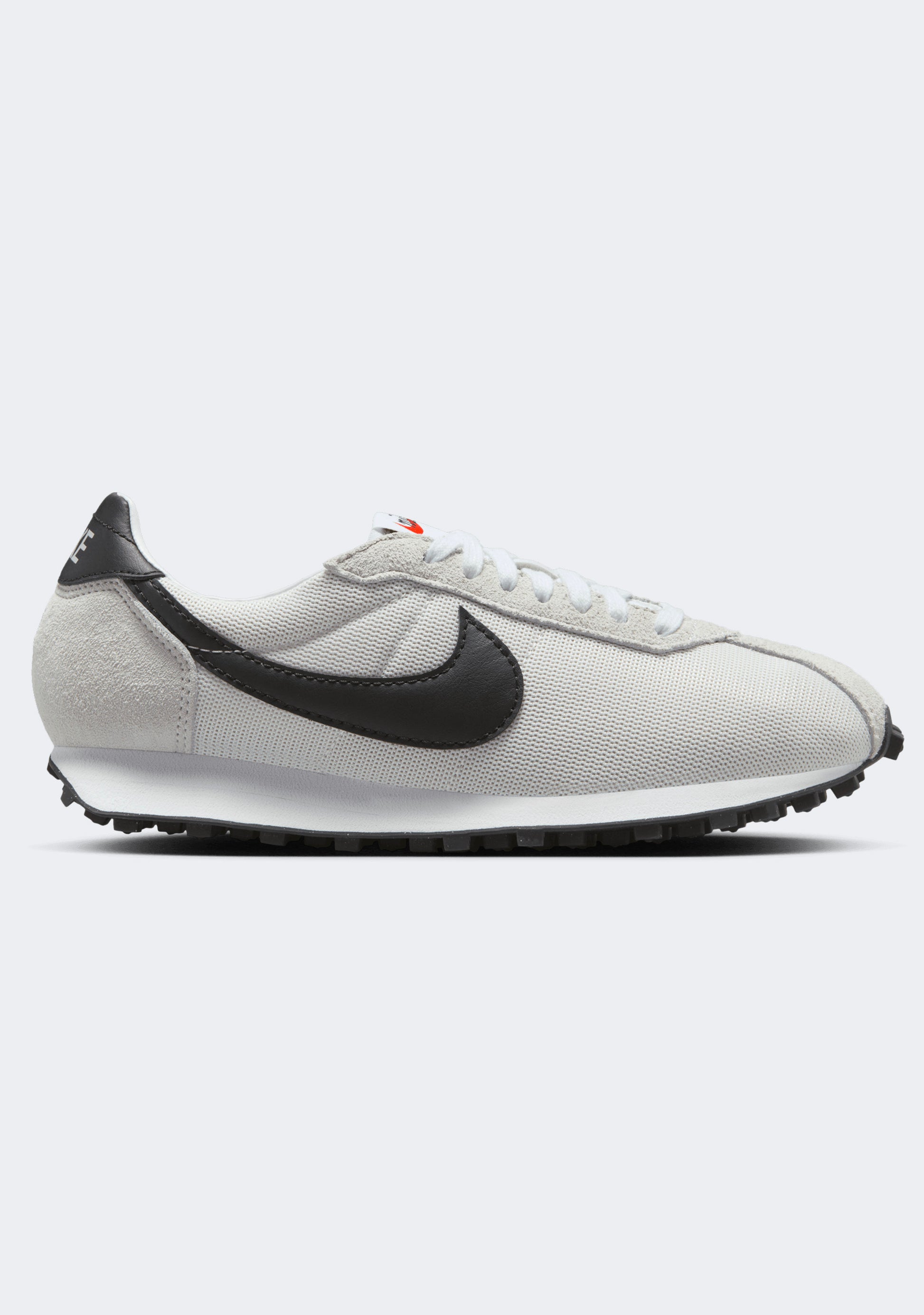 Nike Women's LD-1000