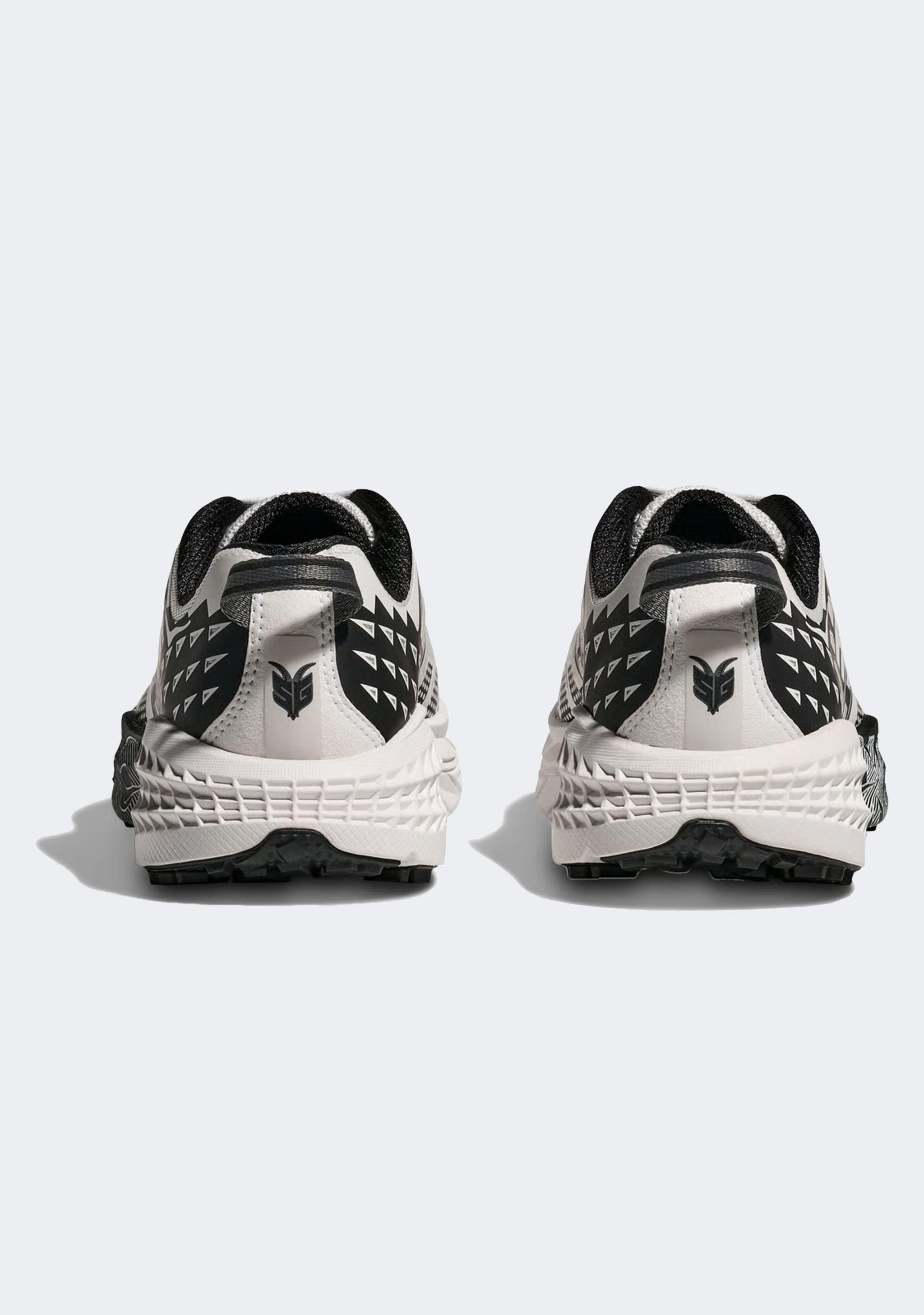 Hoka Speedgoat 2
