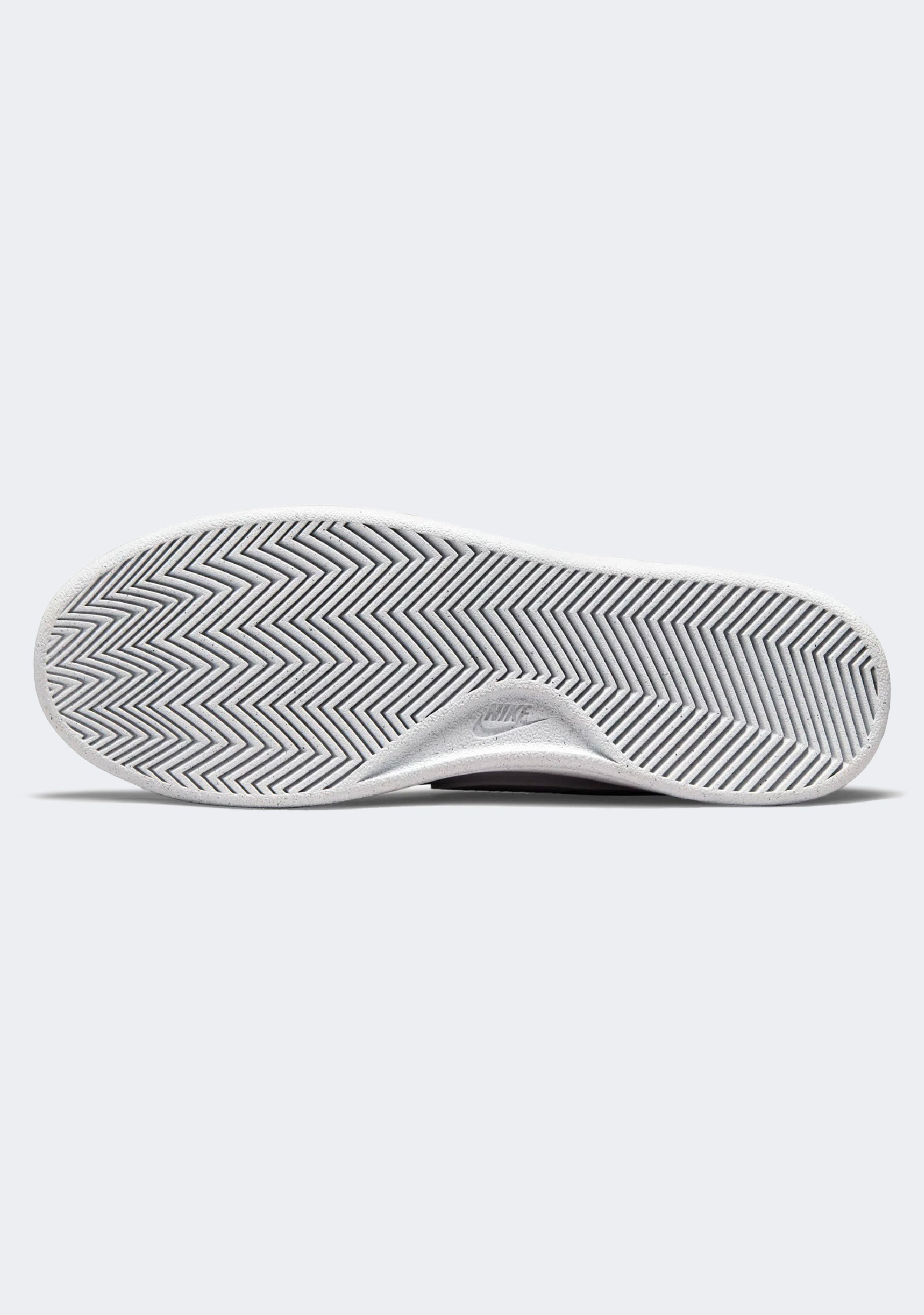 Nike Women’s Court Royal 2