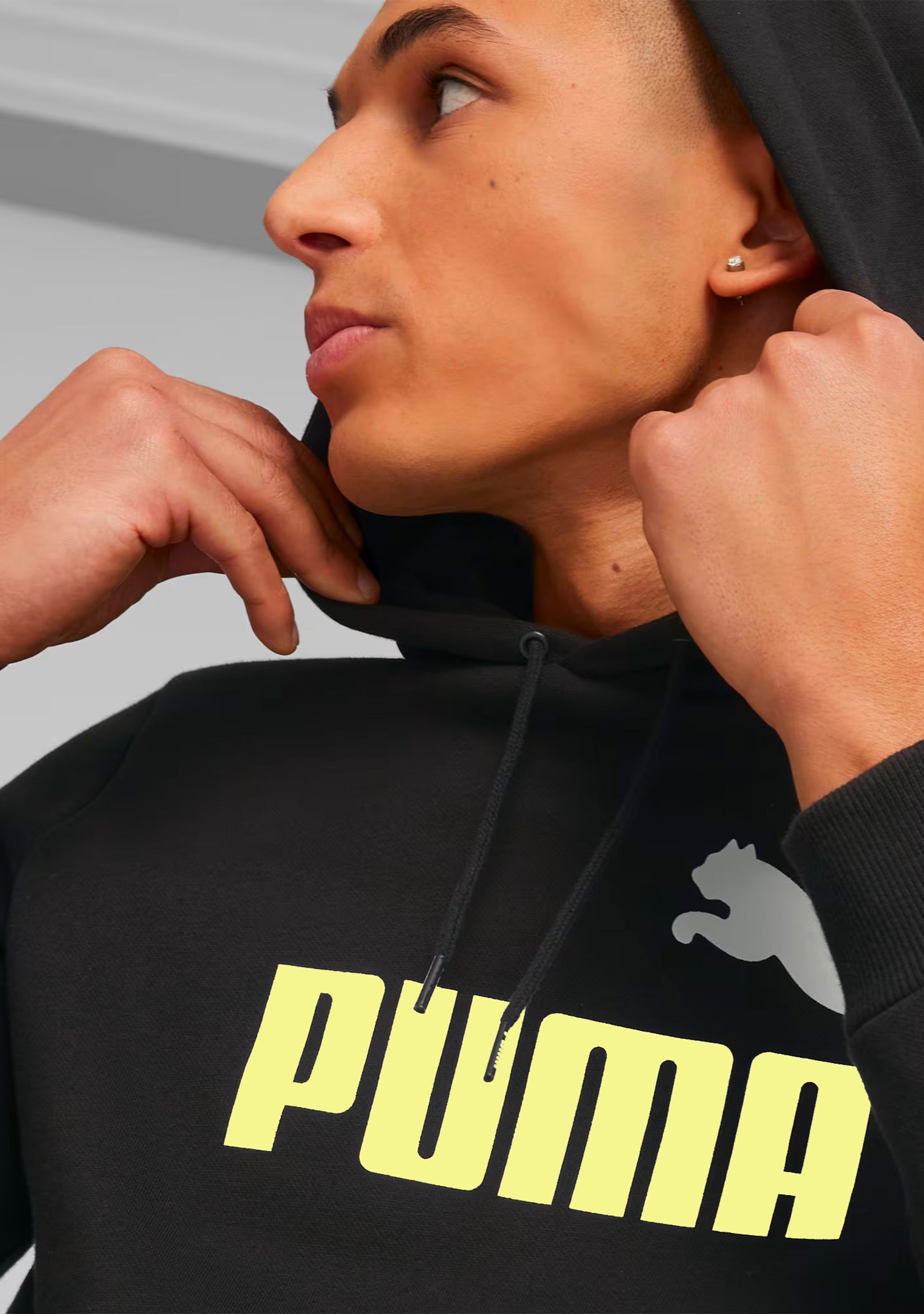 Puma Men's Essentials+ Two-Tone Big Logo Hoodie Black Lime