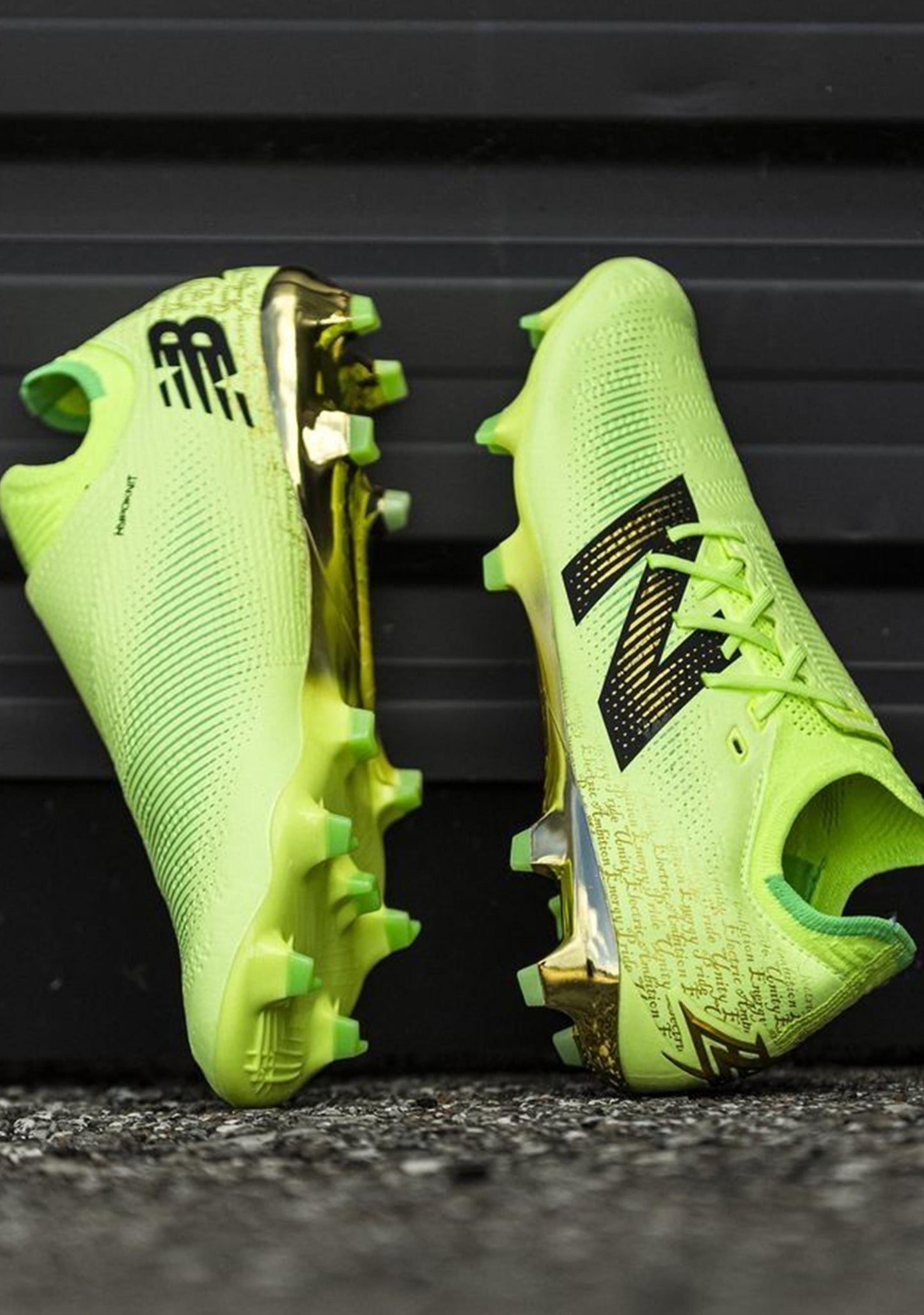 New Balance Men's Furon V7+ PRO FG