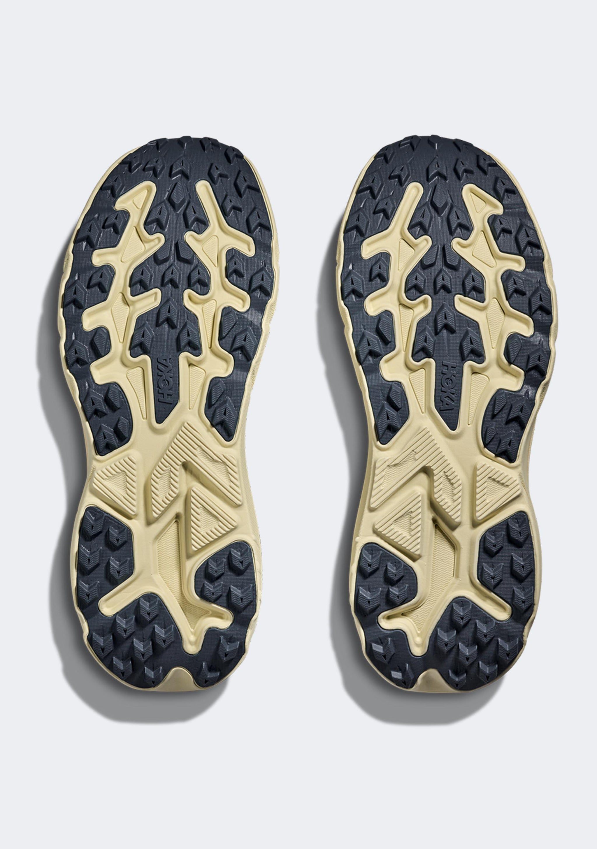 Hoka Men's Challenger 8 (2E Width)