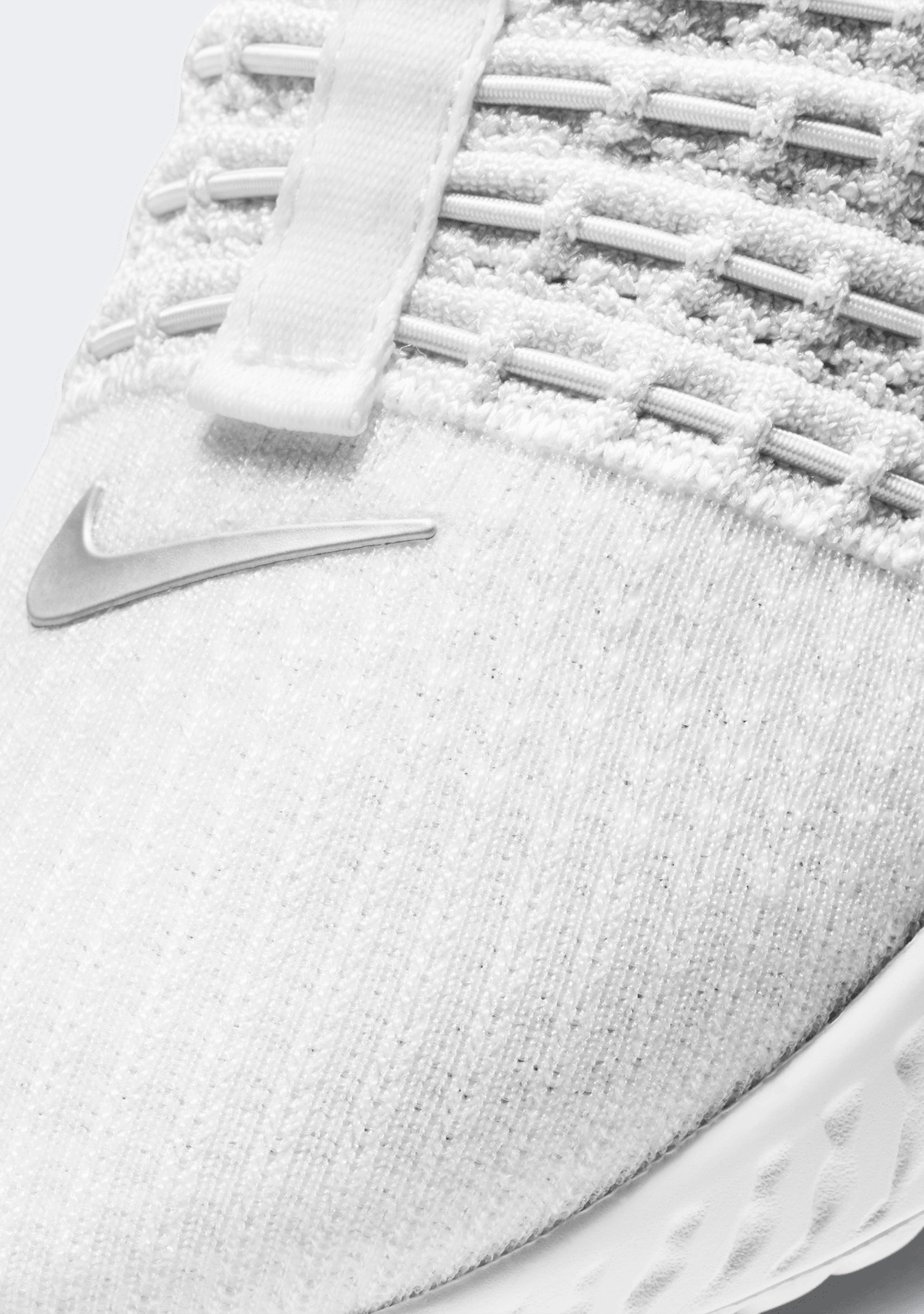 Nike Women's React Phantom Run FK 2