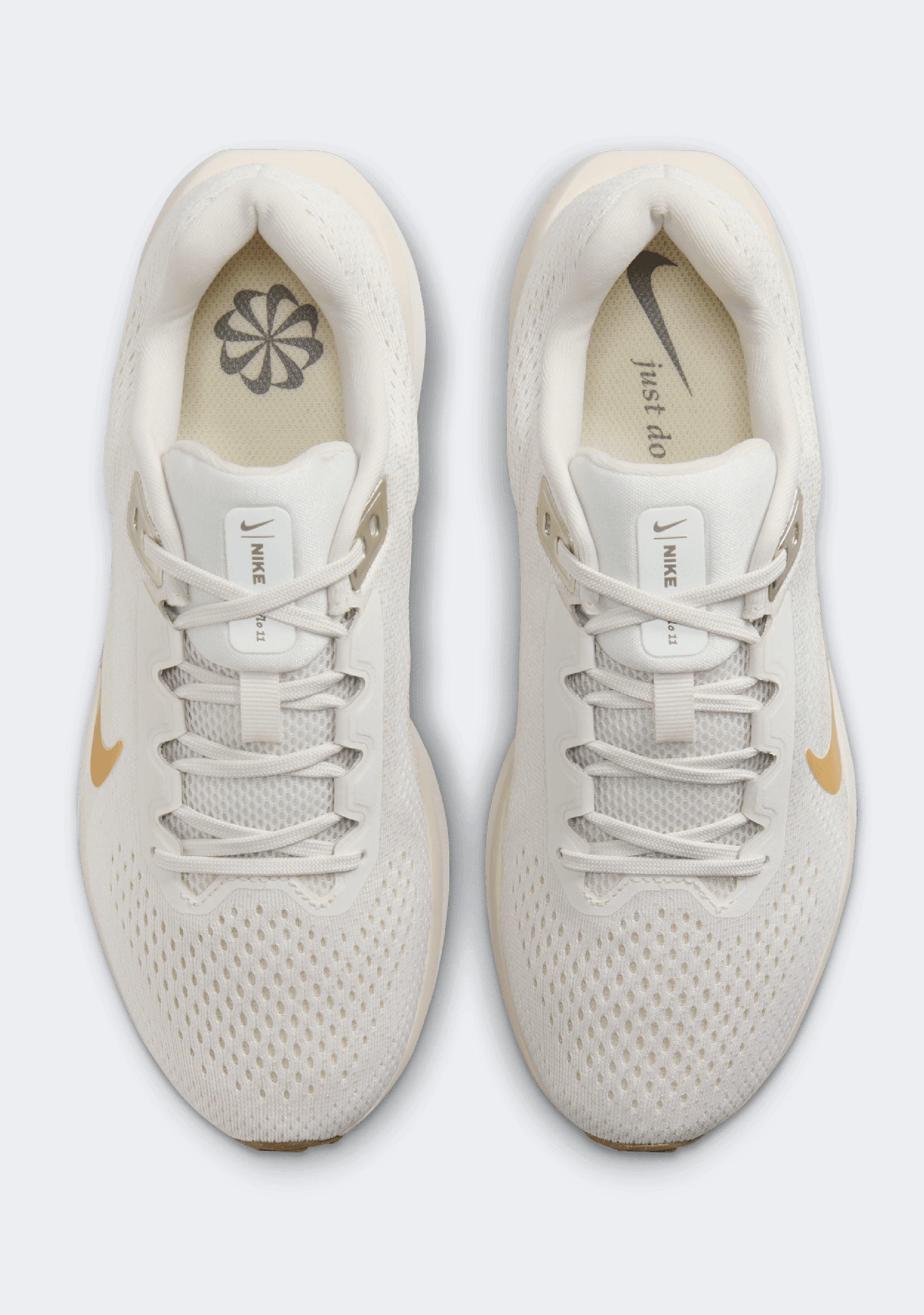 Nike Women's Air Winflo 11