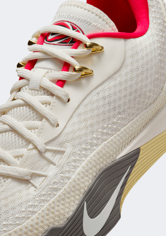 Nike Street Flare