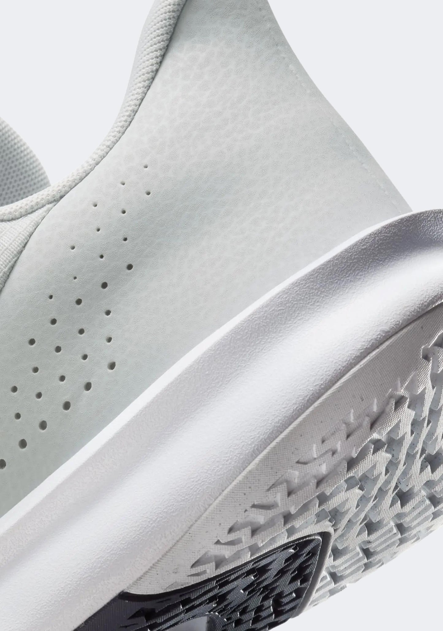 Nike Precision 7