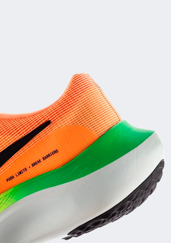 Nike Women's Zoom Fly 5