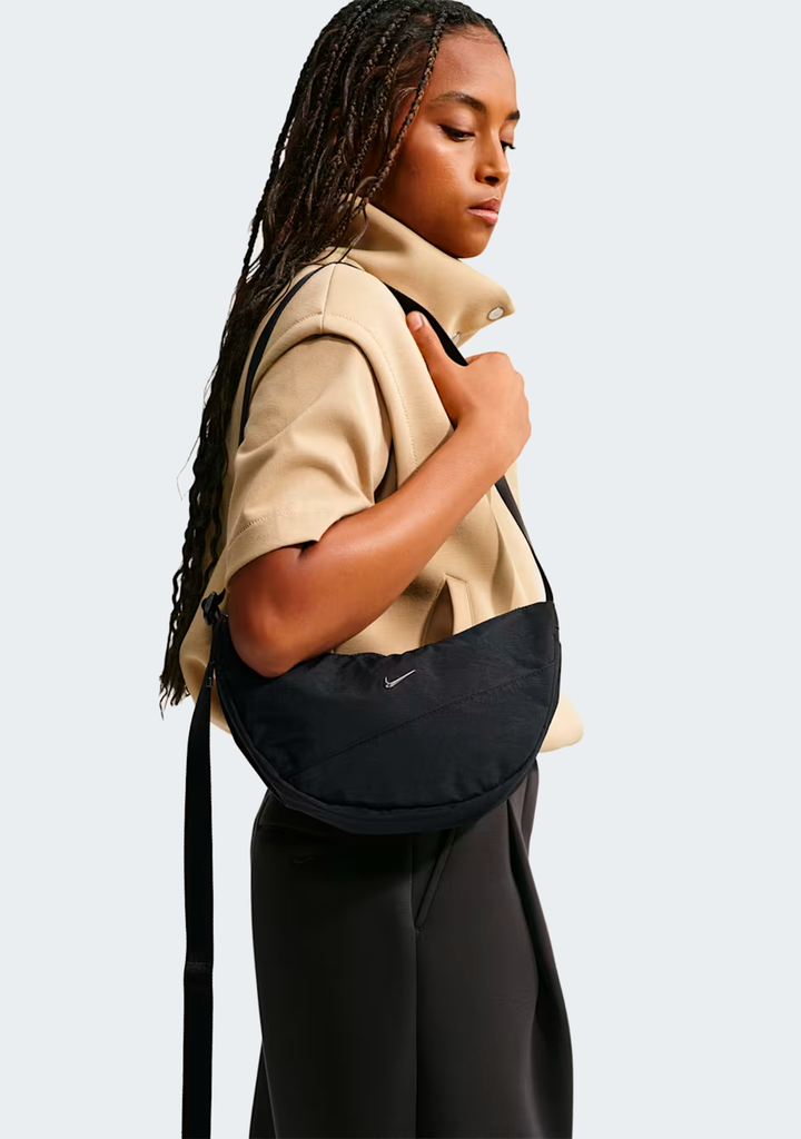 Nike Aura Crescent Cross-Body Bag (4L)