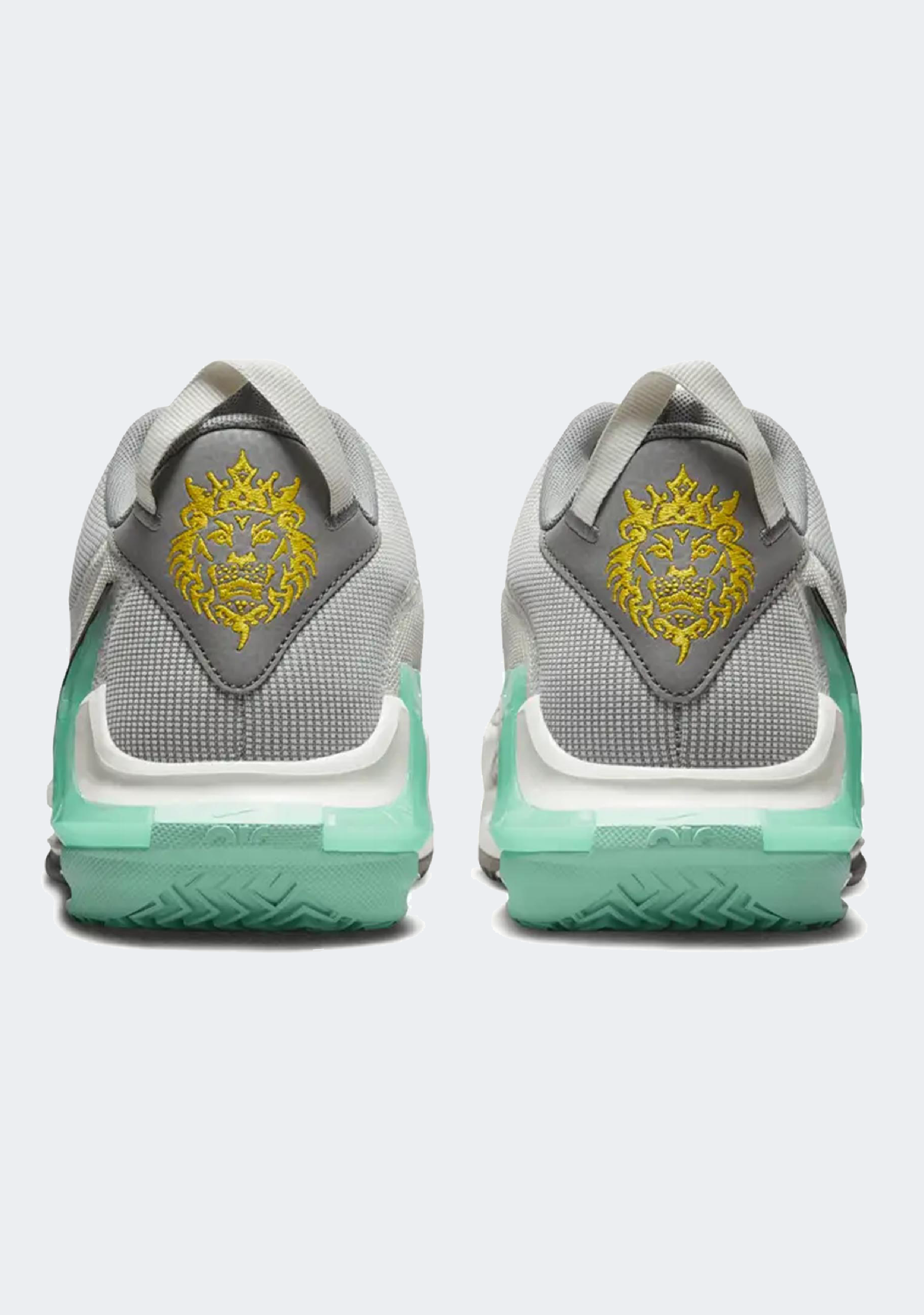 Nike Mens Lebron Witness VII