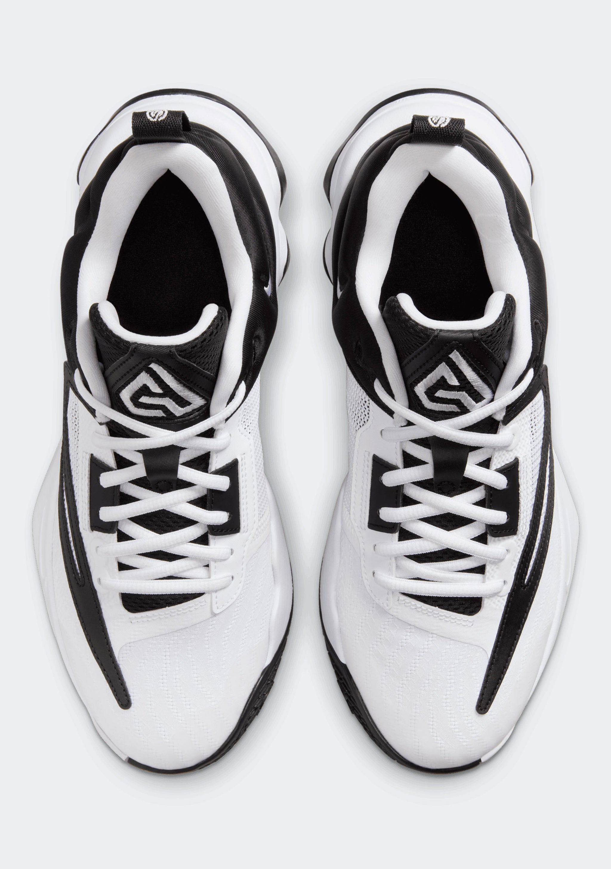 Nike Men’s Giannis Immortality 3