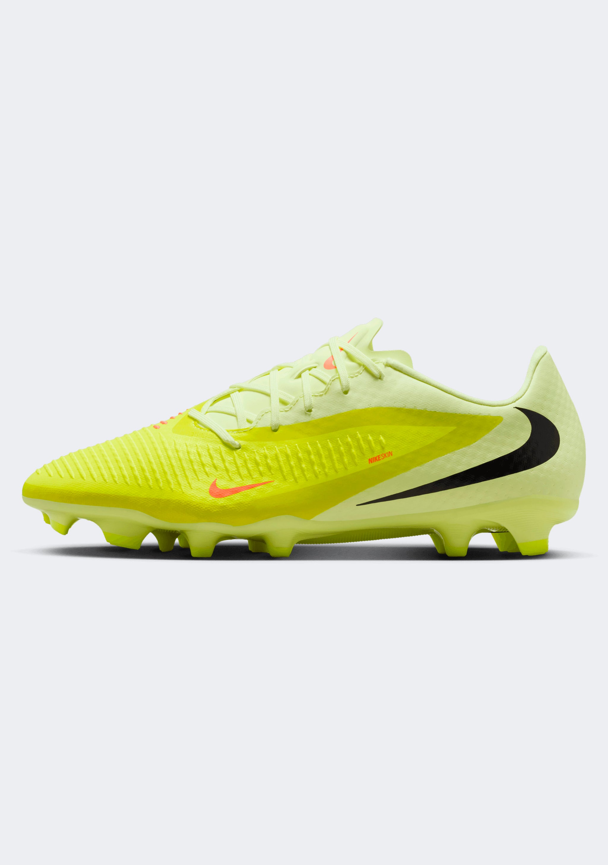 Nike Men’s Phantom 6 Academy Low FG/MG Boots