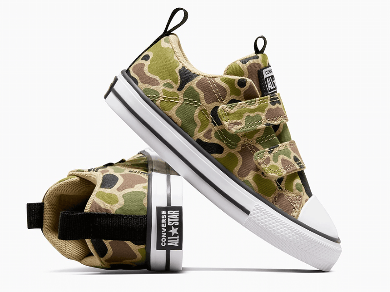 Converse Infants Chuck Taylor All Star 2V Canine Camo Low Top <BR> A05211C