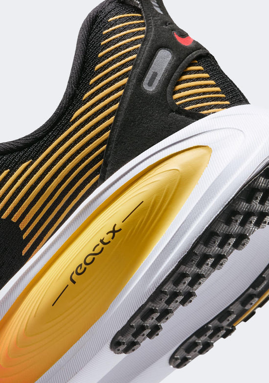 Nike Kids' Vomero 18