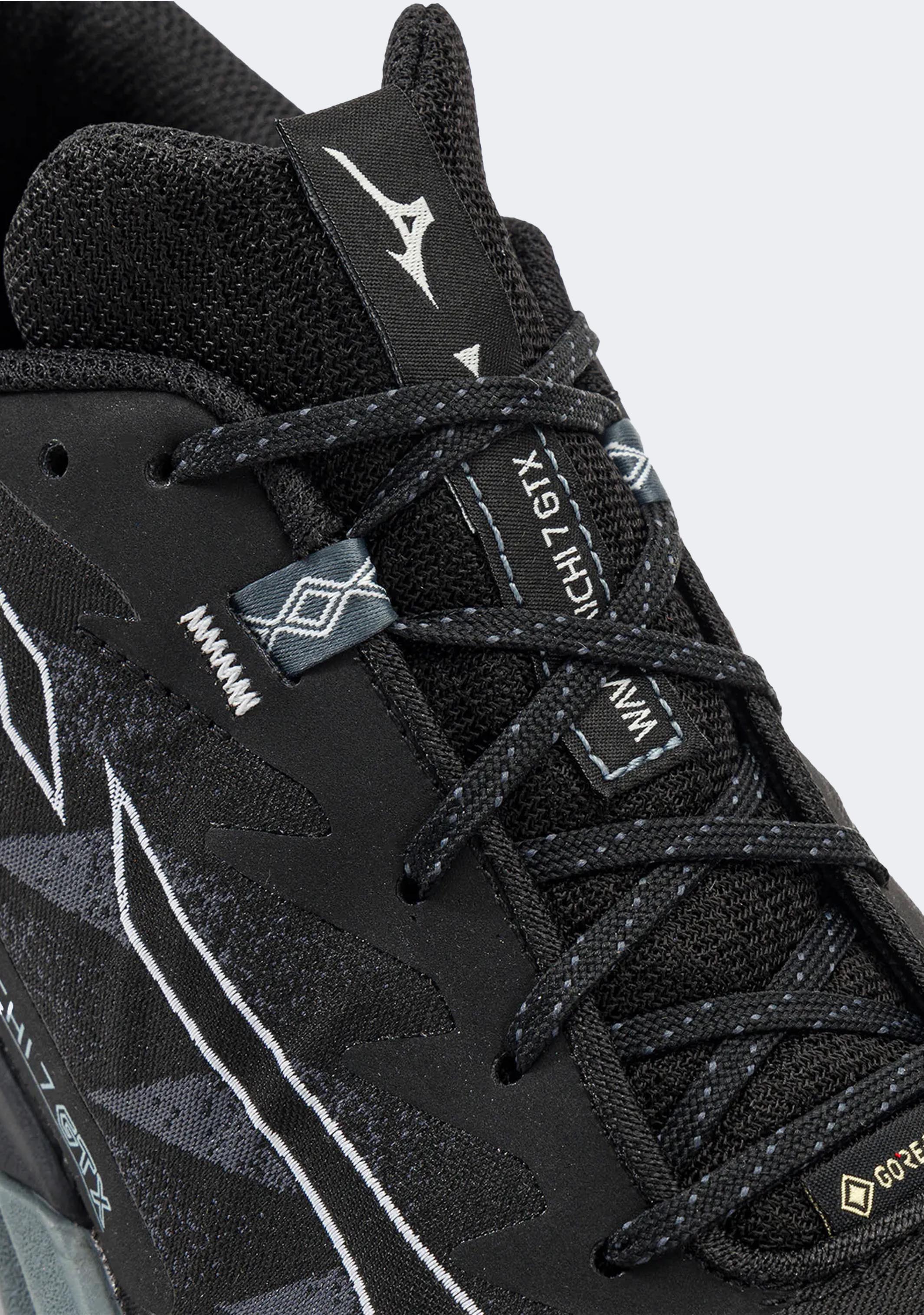 Mizuno Men's Wave Daichi 7 GTX