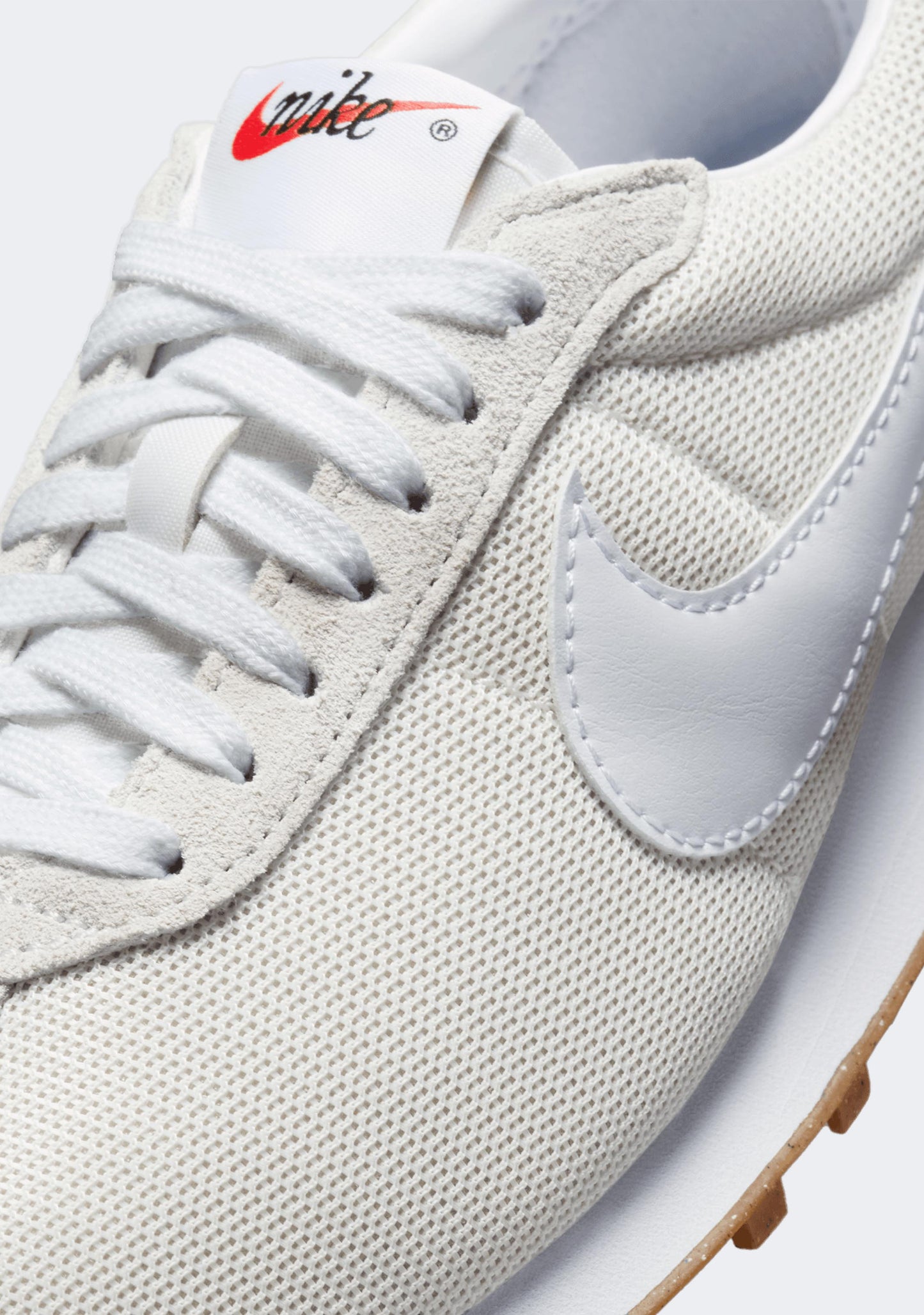 Nike Women's LD-1000