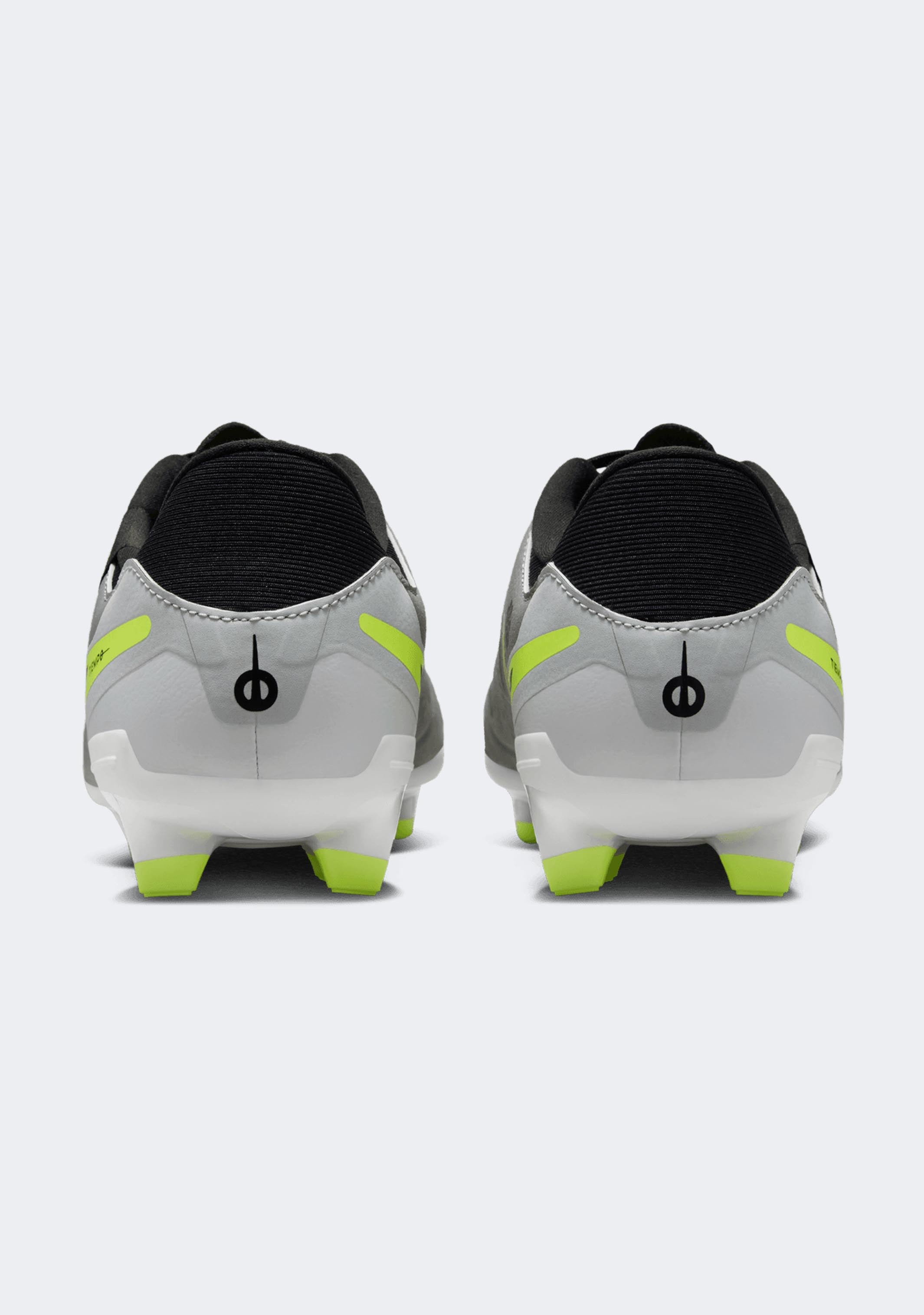 Nike Men's Tiempo Legend 10 Academy
