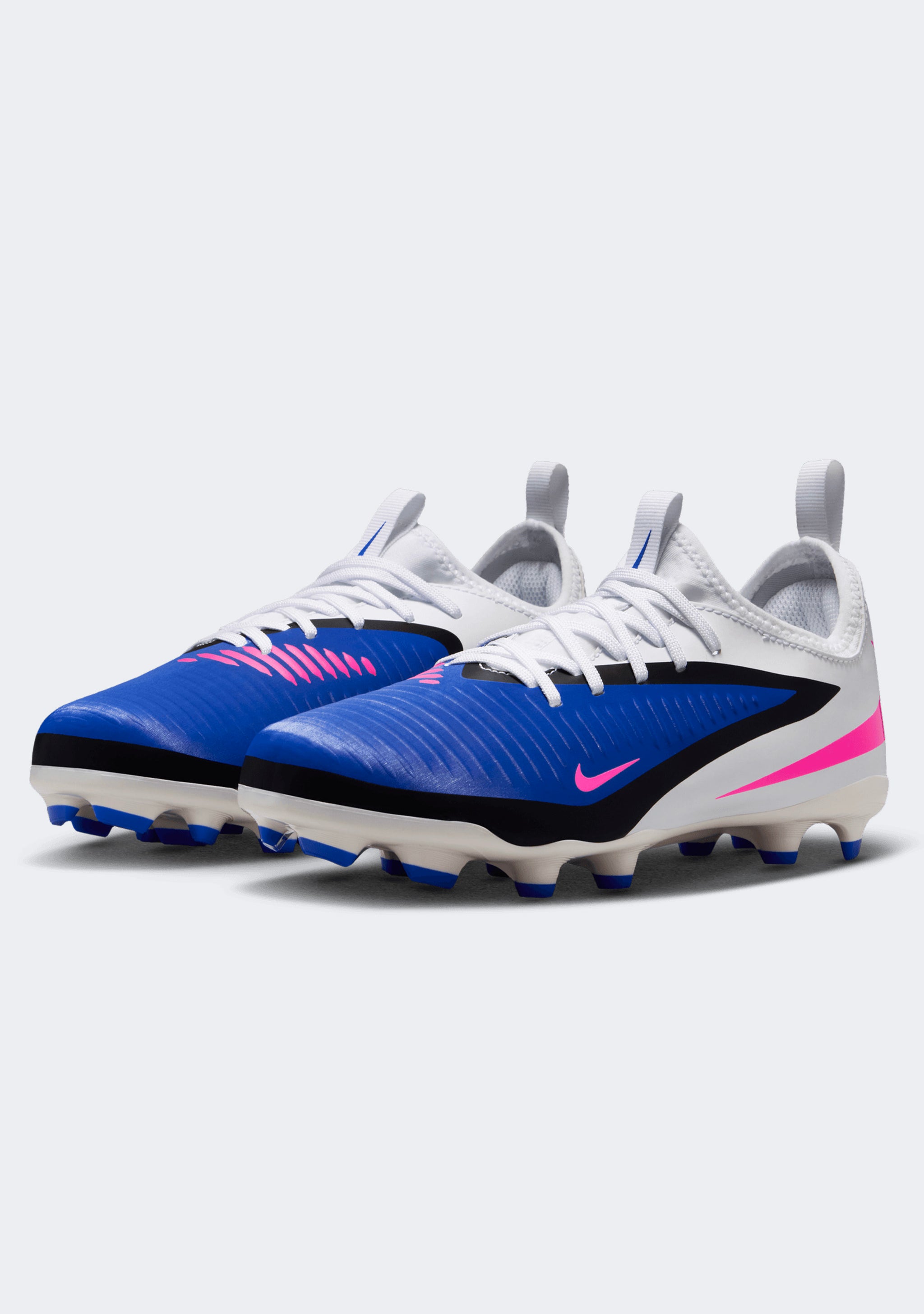 Nike Kids' Phantom 6 Low Academy FG/MG Football Boots