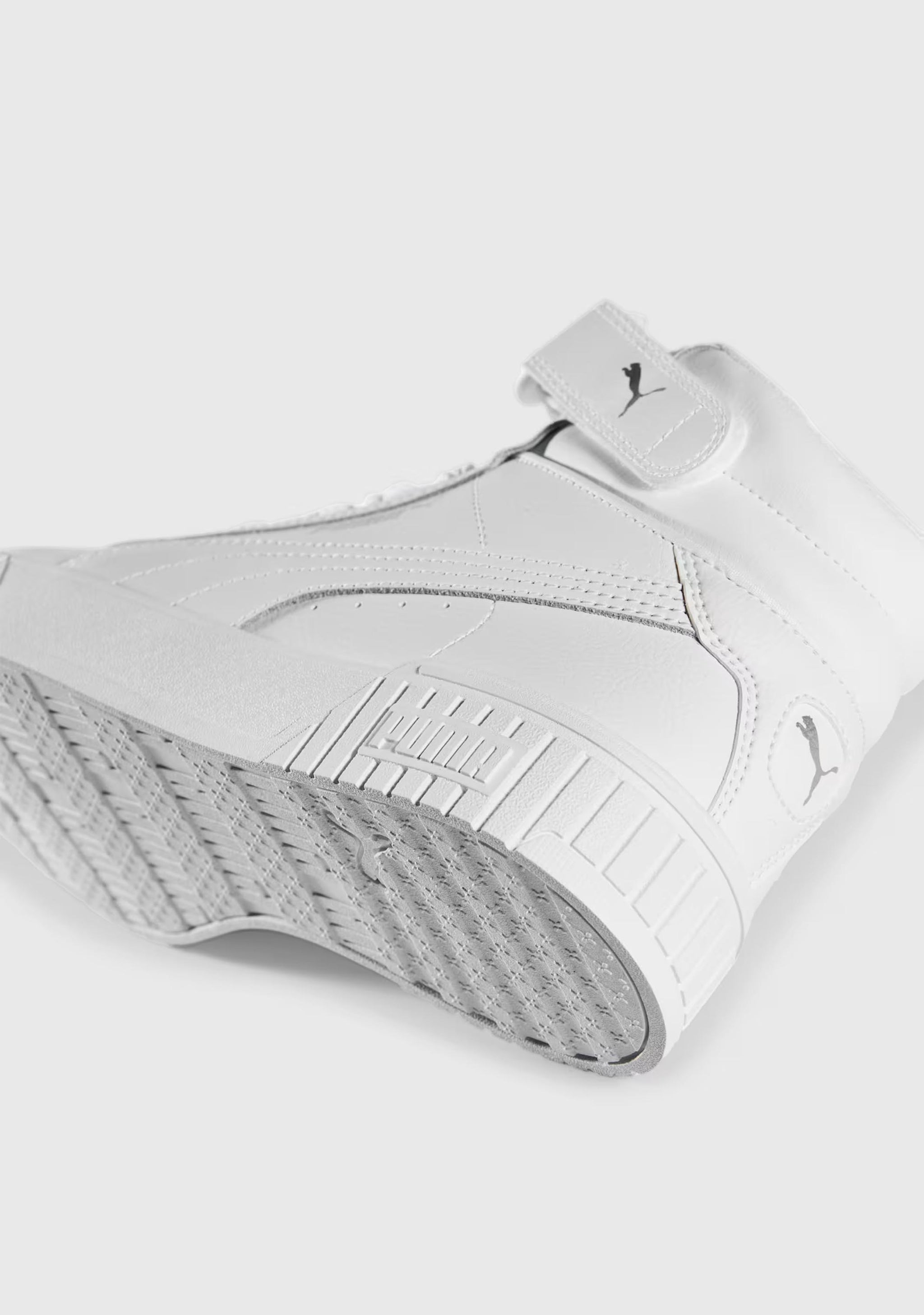 Puma Women's Carina 2.0 Mid