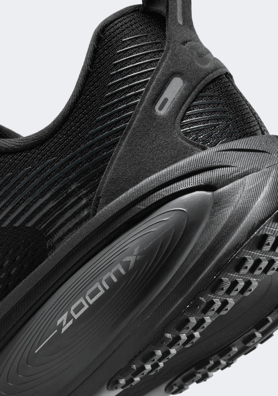 Nike Men's Vomero 18