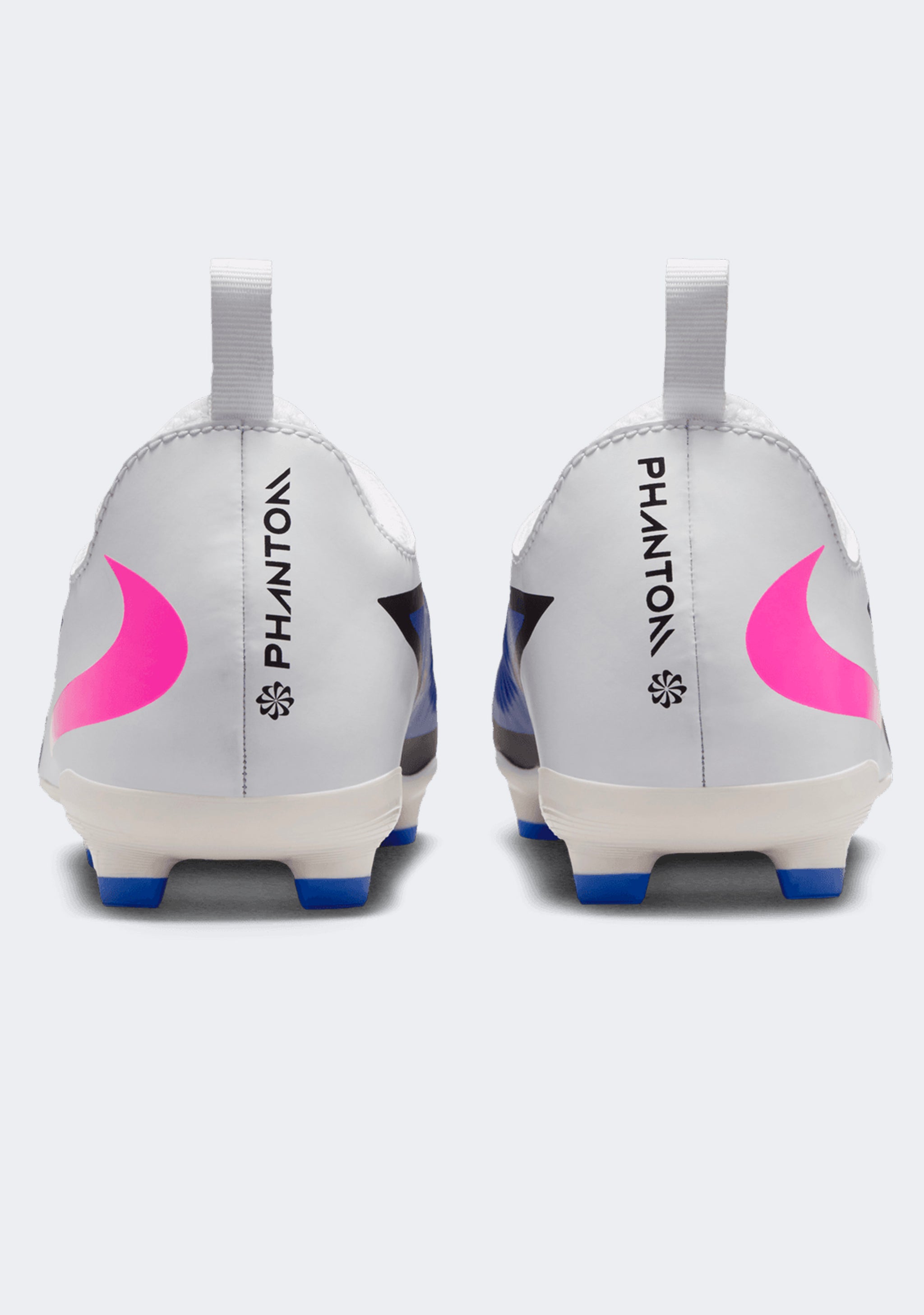 Nike Kids' Phantom 6 Low Academy FG/MG Football Boots