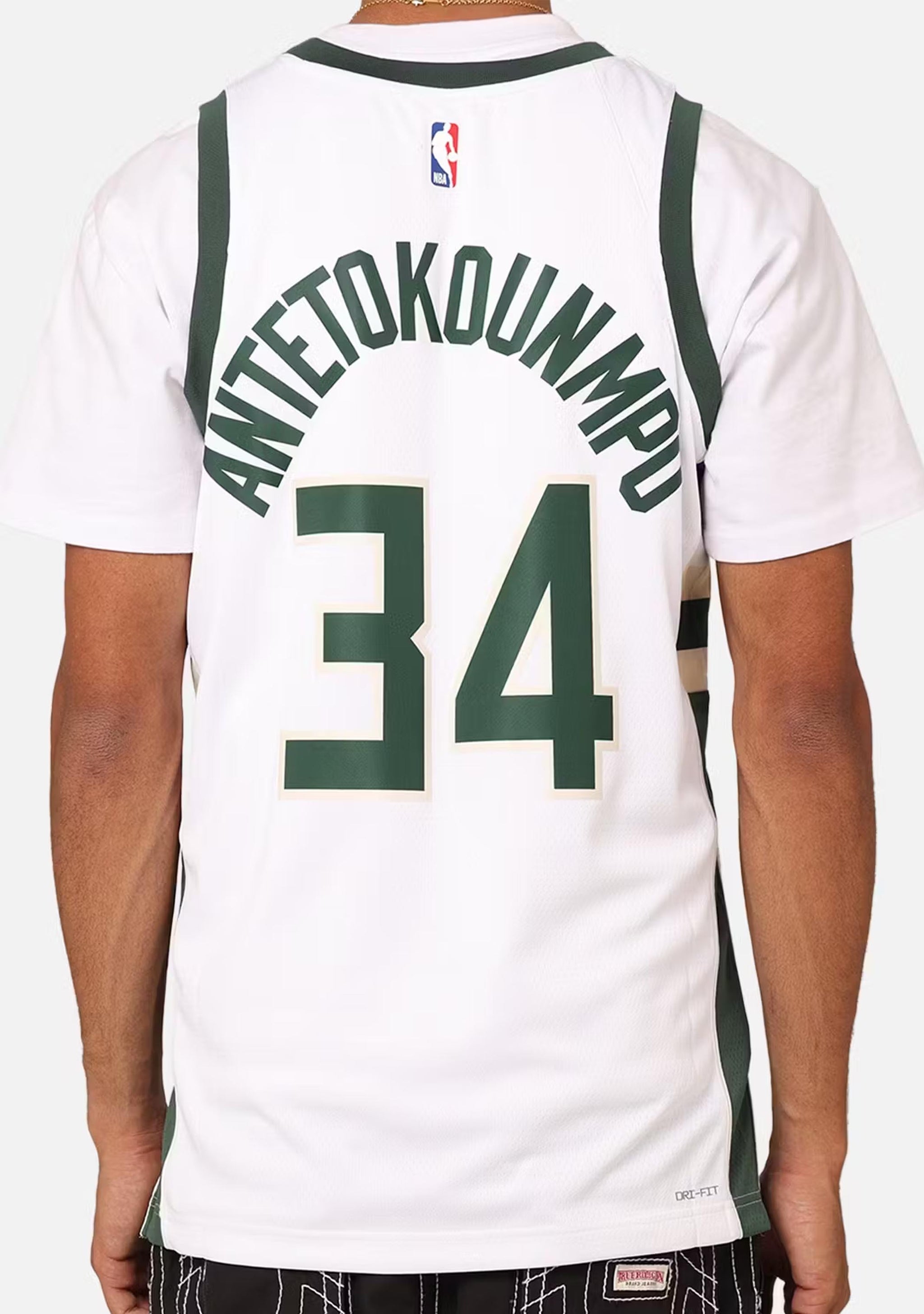 Nike Men's Giannis Antetokounmpo Milwaukee Bucks Dri-FIT Swingman Jersey