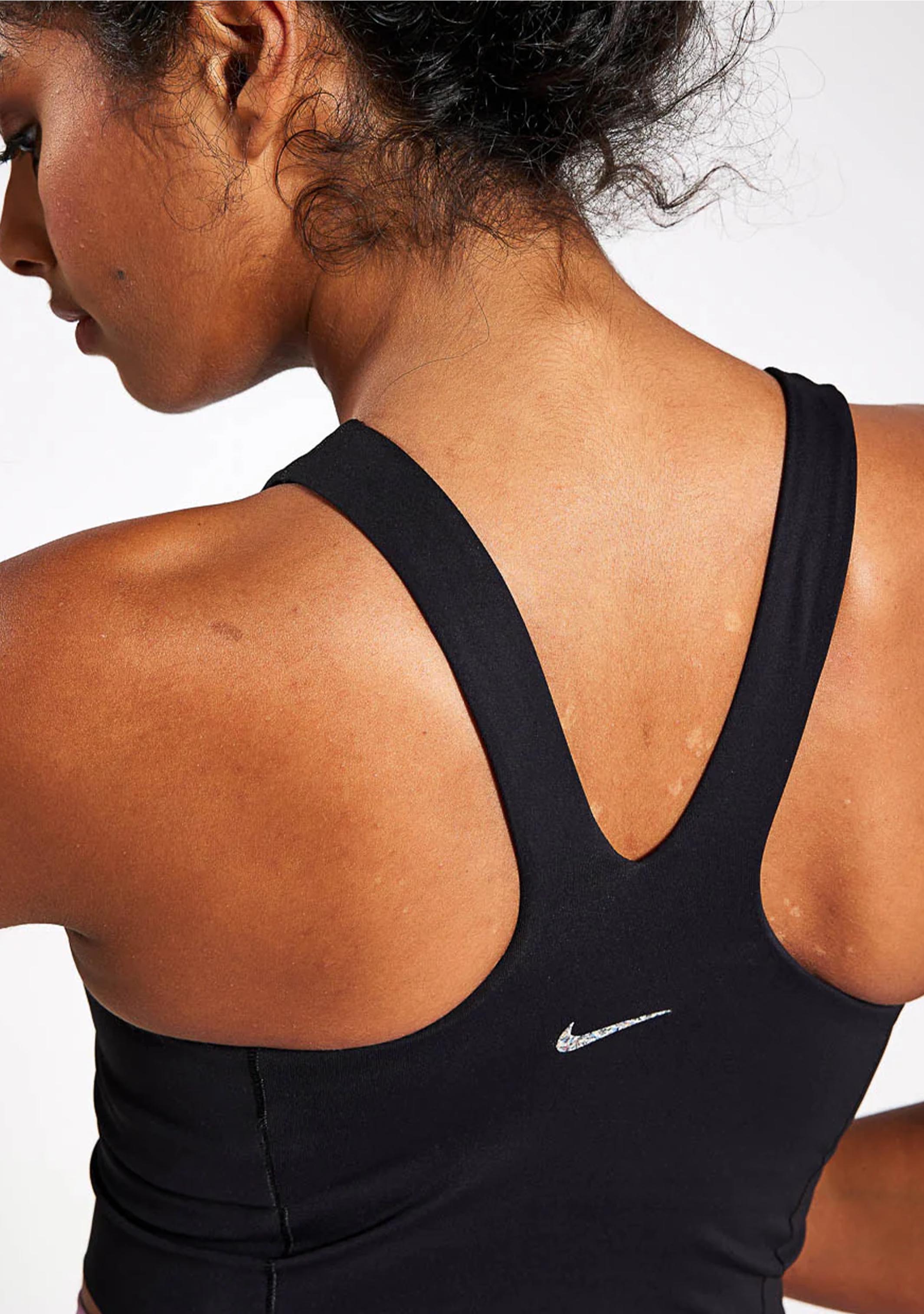 Nike Women’s Yoga Dri-FIT Luxe Cropped Tank